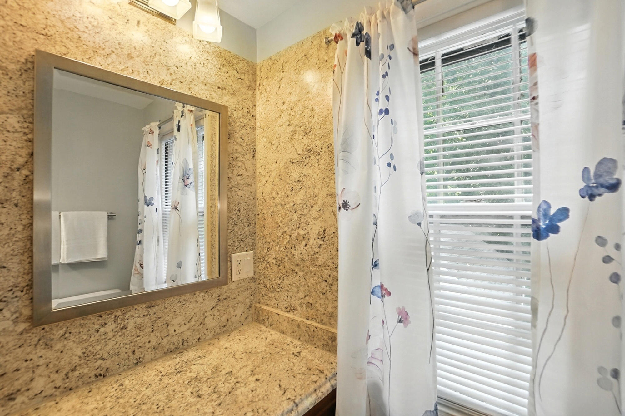 123 3rd Street, Springfield, Ohio 45504