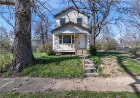 924 State Street, Springfield, Ohio 45506, 2 Bedrooms Bedrooms, ,1 BathroomBathrooms,Residential,For Sale,State,1040813