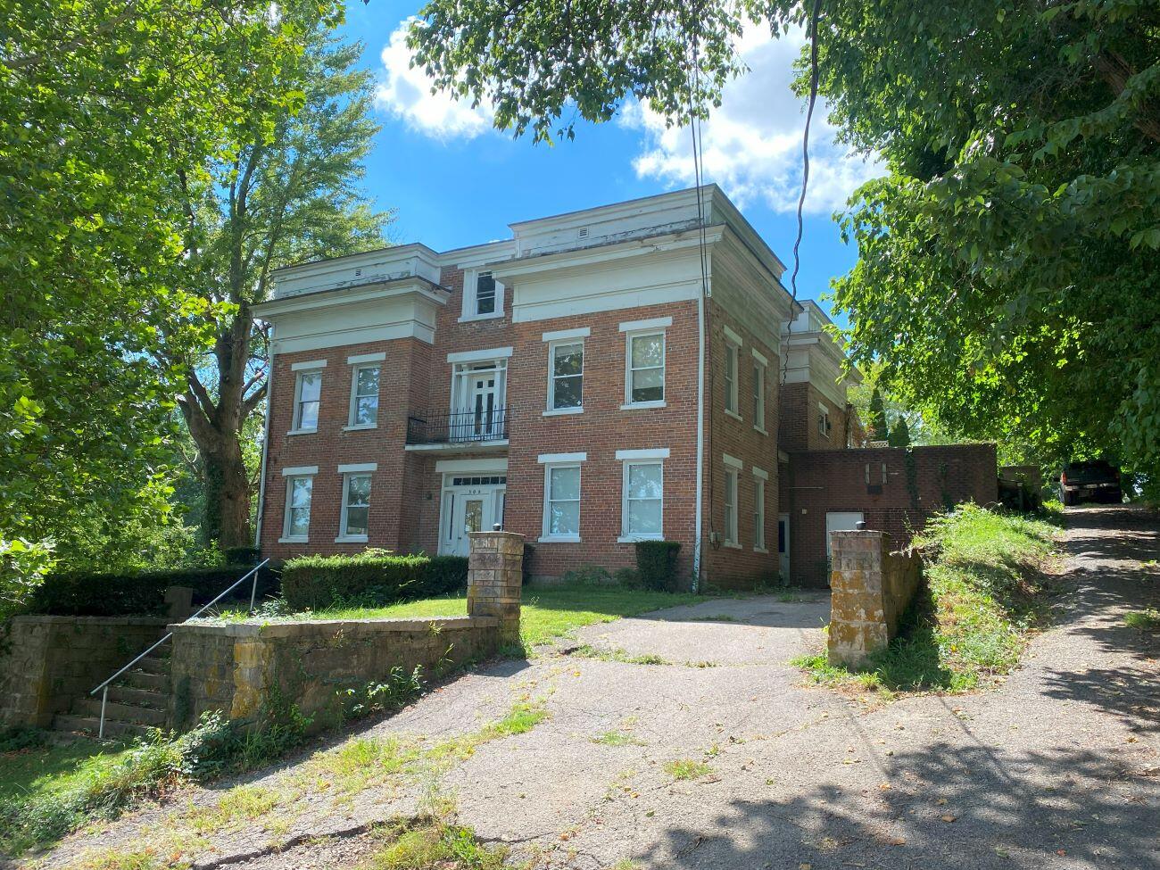308 Reynolds Street, West Liberty, Ohio 43357