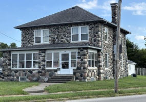 125 Fort Jefferson Avenue, Greenville, Ohio 45331, 4 Bedrooms Bedrooms, ,2 BathroomsBathrooms,Residential,For Sale,Fort Jefferson,1040824