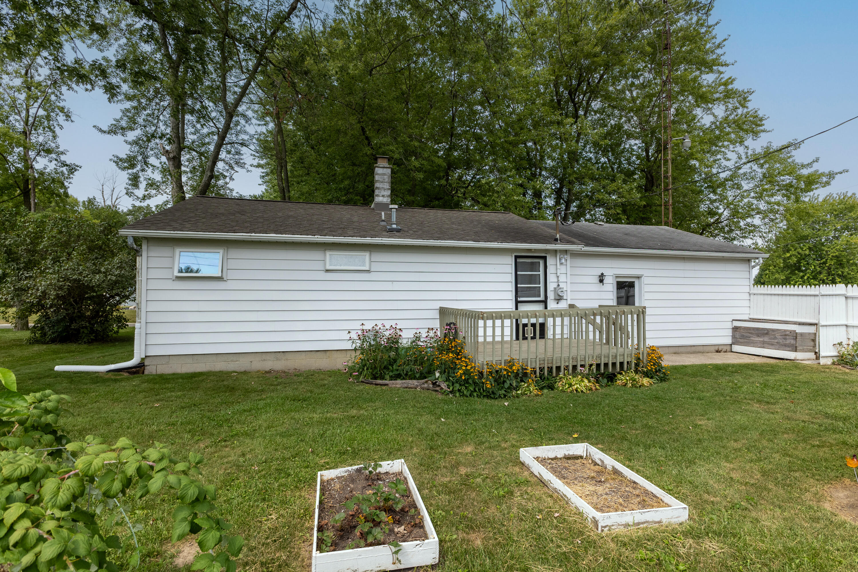5240 Grove Drive, Celina, Ohio 45822