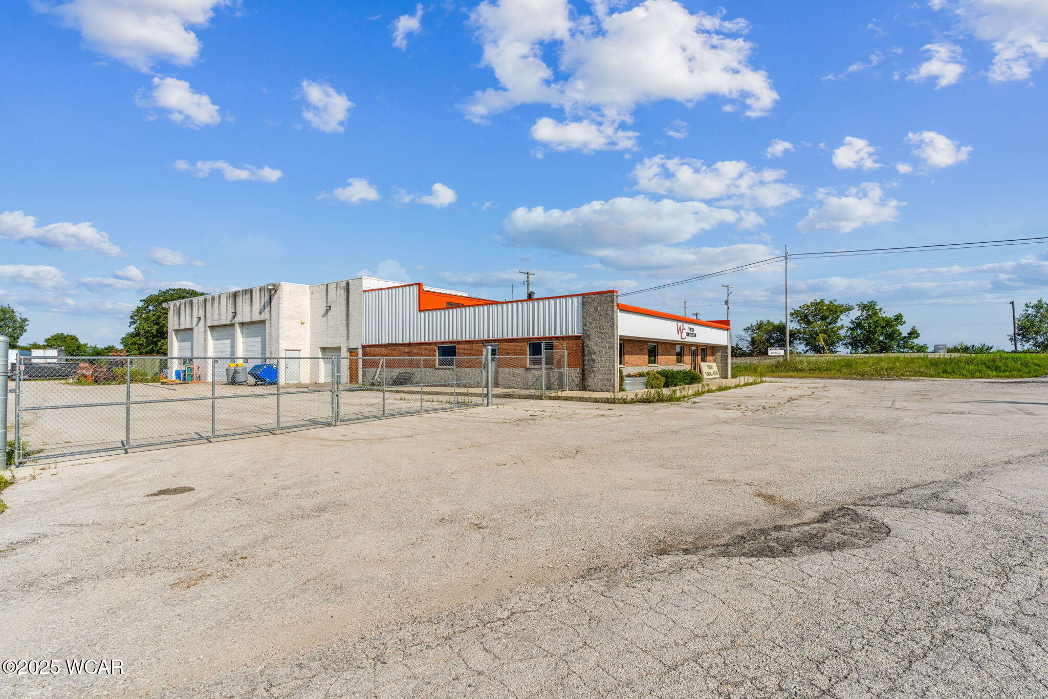 1200 McDougal Street, Fostoria, Ohio