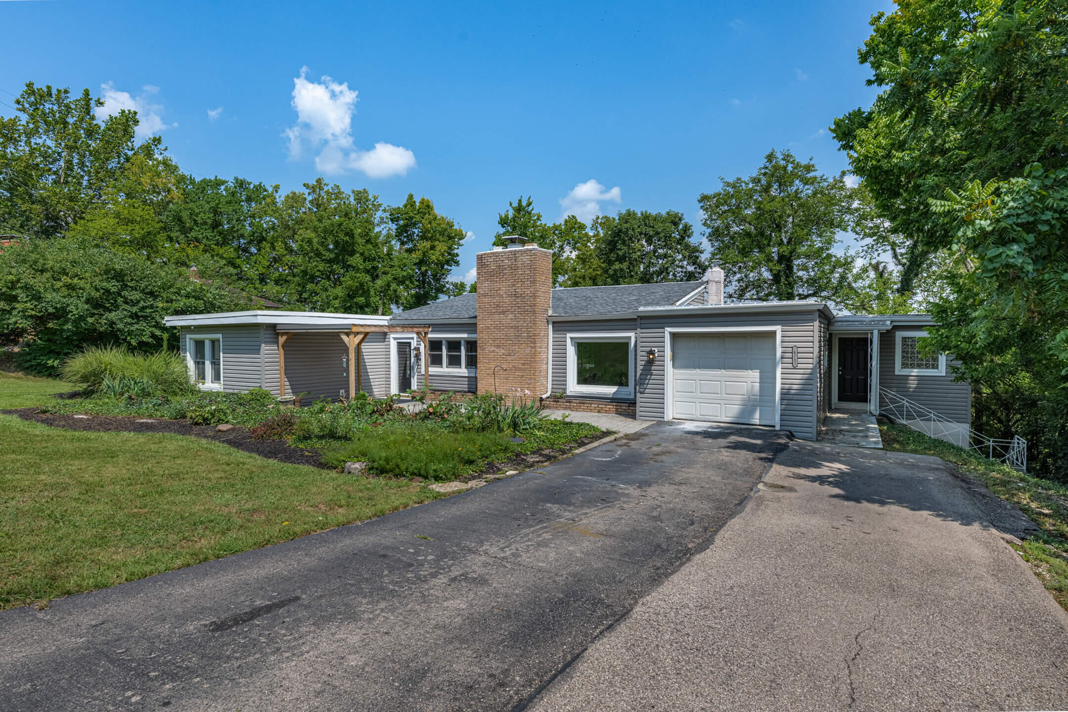 415 Hyde Park Drive, Hamilton, Ohio 45013