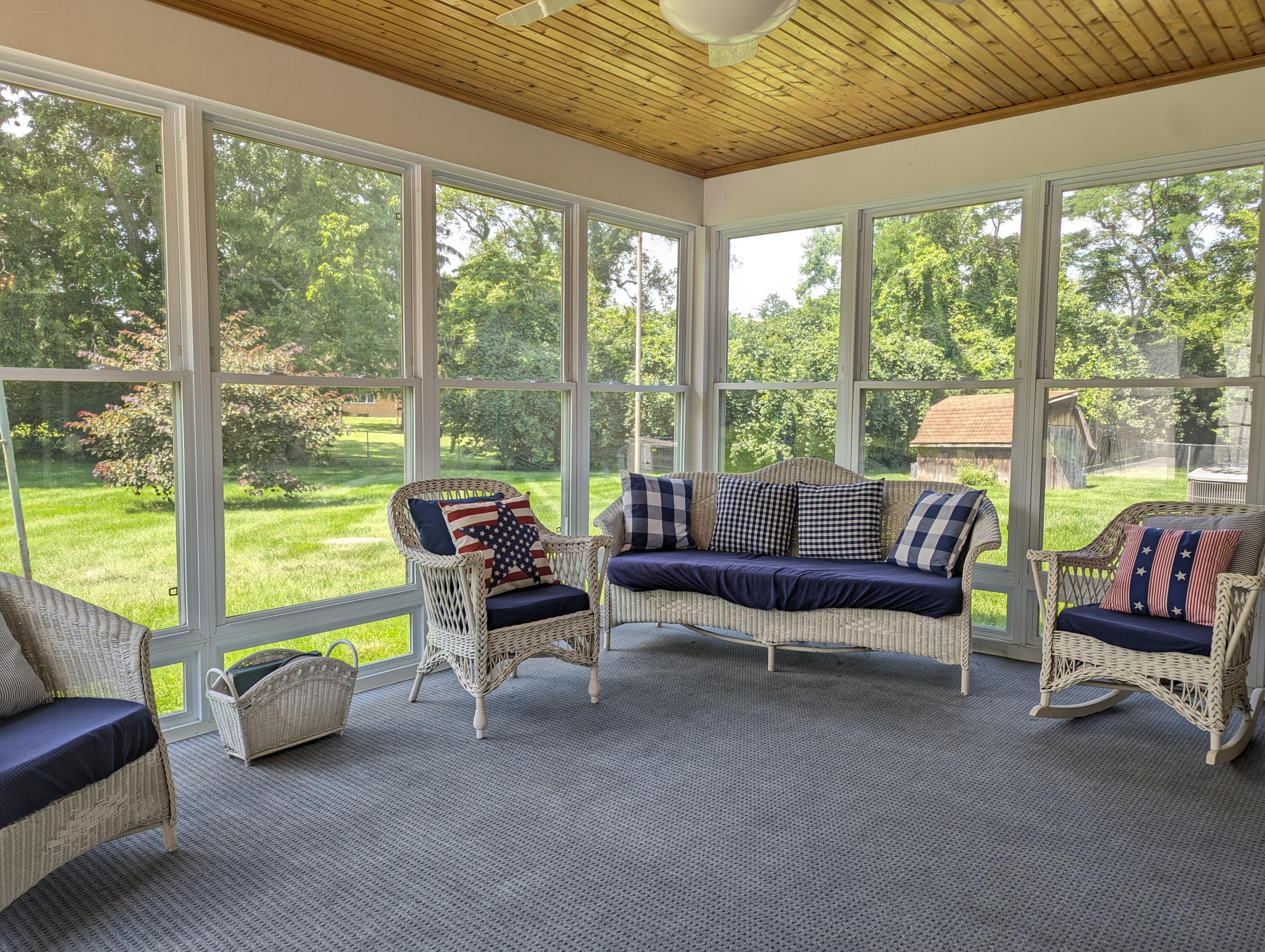 401 Capri Circle, Springfield, Ohio 45505