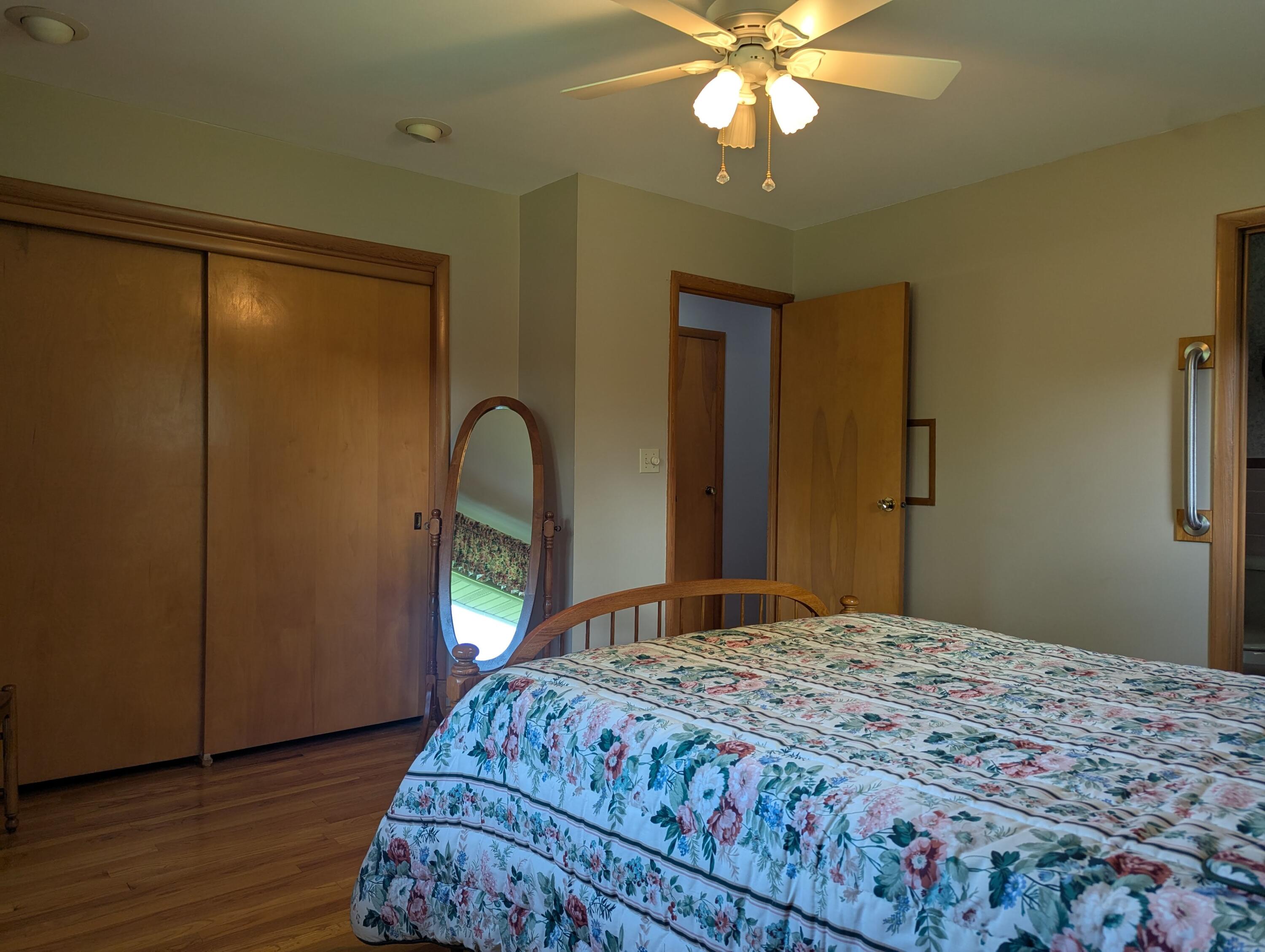 401 Capri Circle, Springfield, Ohio 45505