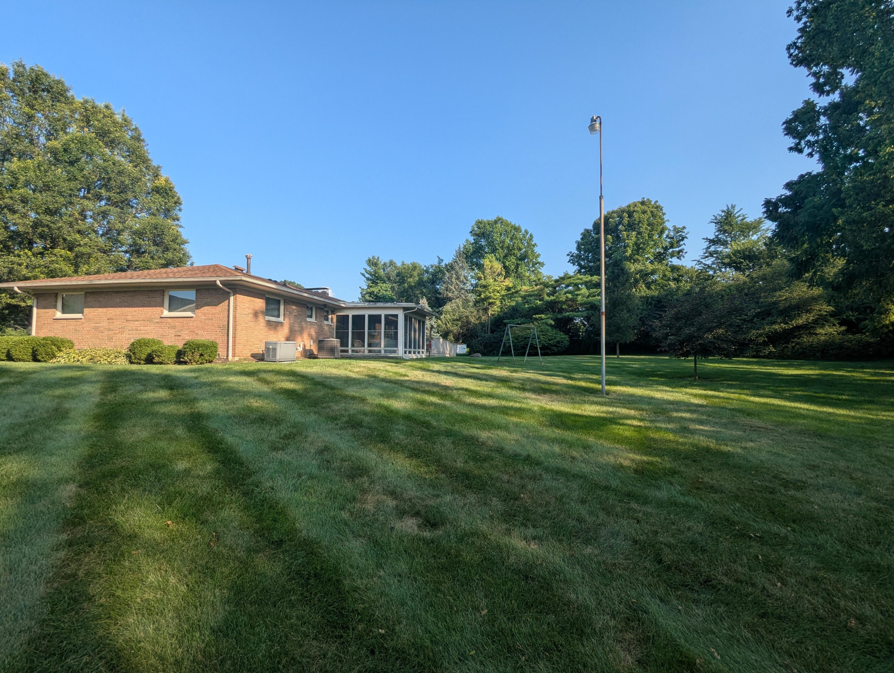 401 Capri Circle, Springfield, Ohio 45505
