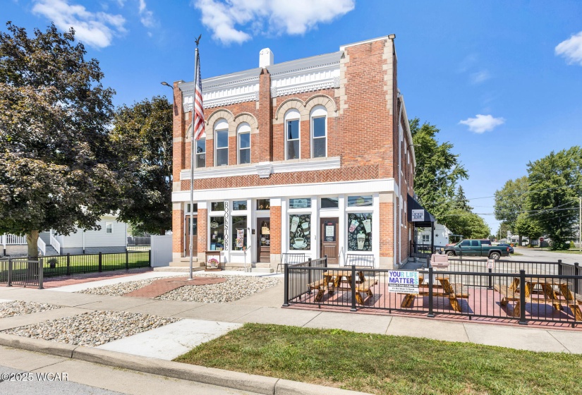 201 Main Street, Elida, Ohio, 3 Bedrooms Bedrooms, ,2 BathroomsBathrooms,Residential,For Sale,Main,308028