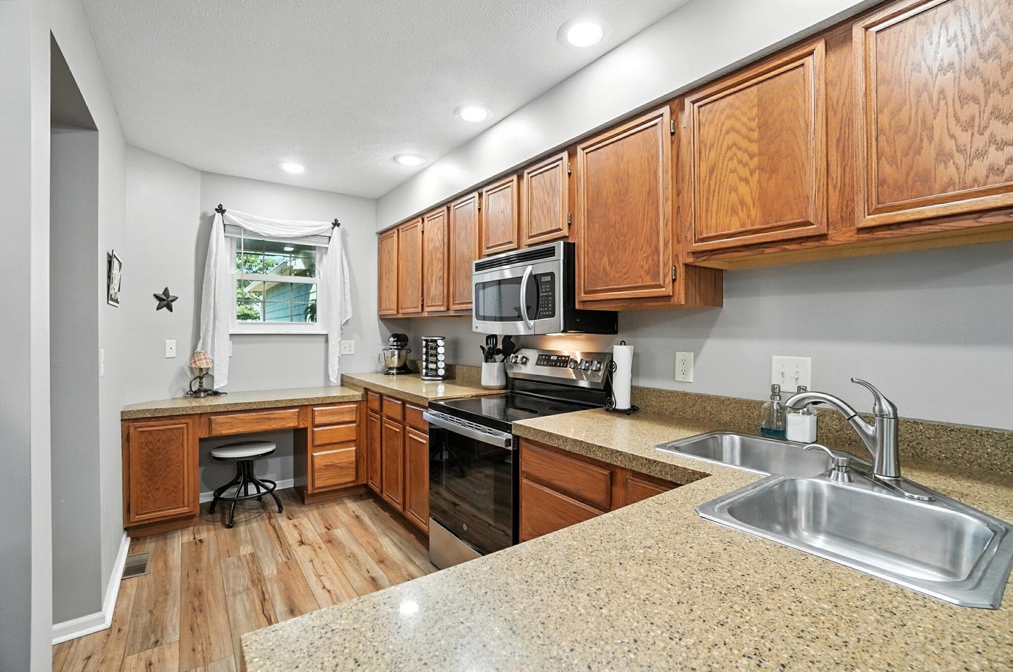 821 Cobblestone Drive, Troy, Ohio 45373