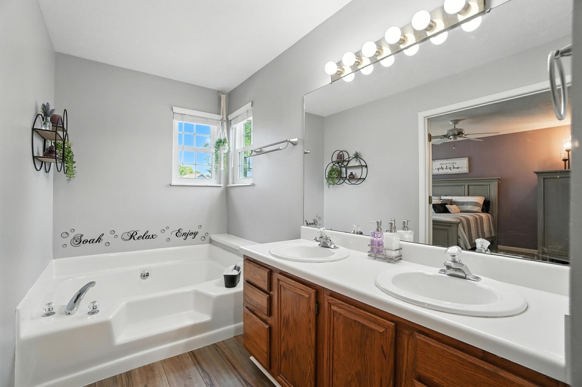 821 Cobblestone Drive, Troy, Ohio 45373
