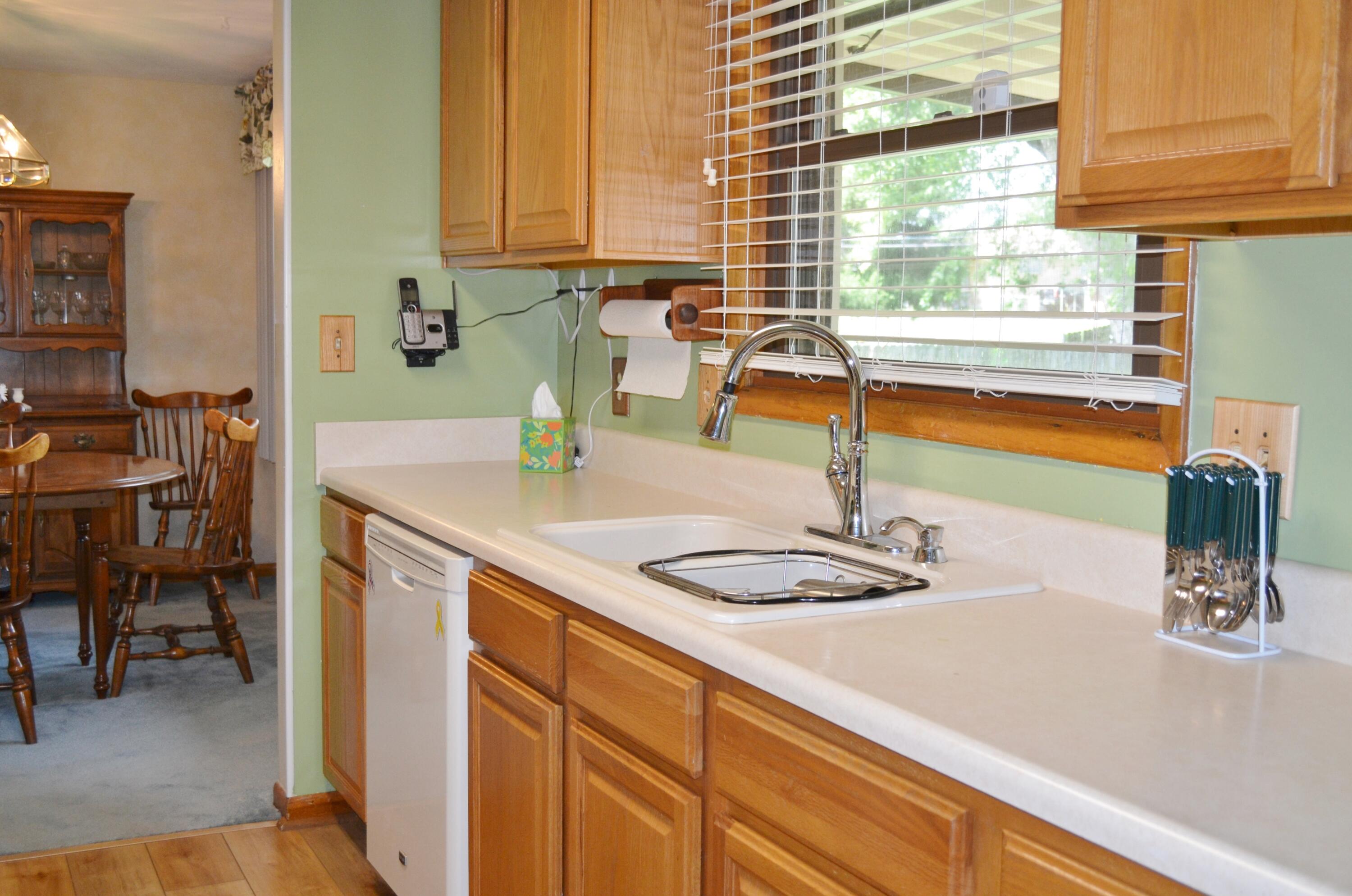 5127 Stoneridge Drive, Springfield, Ohio 45503