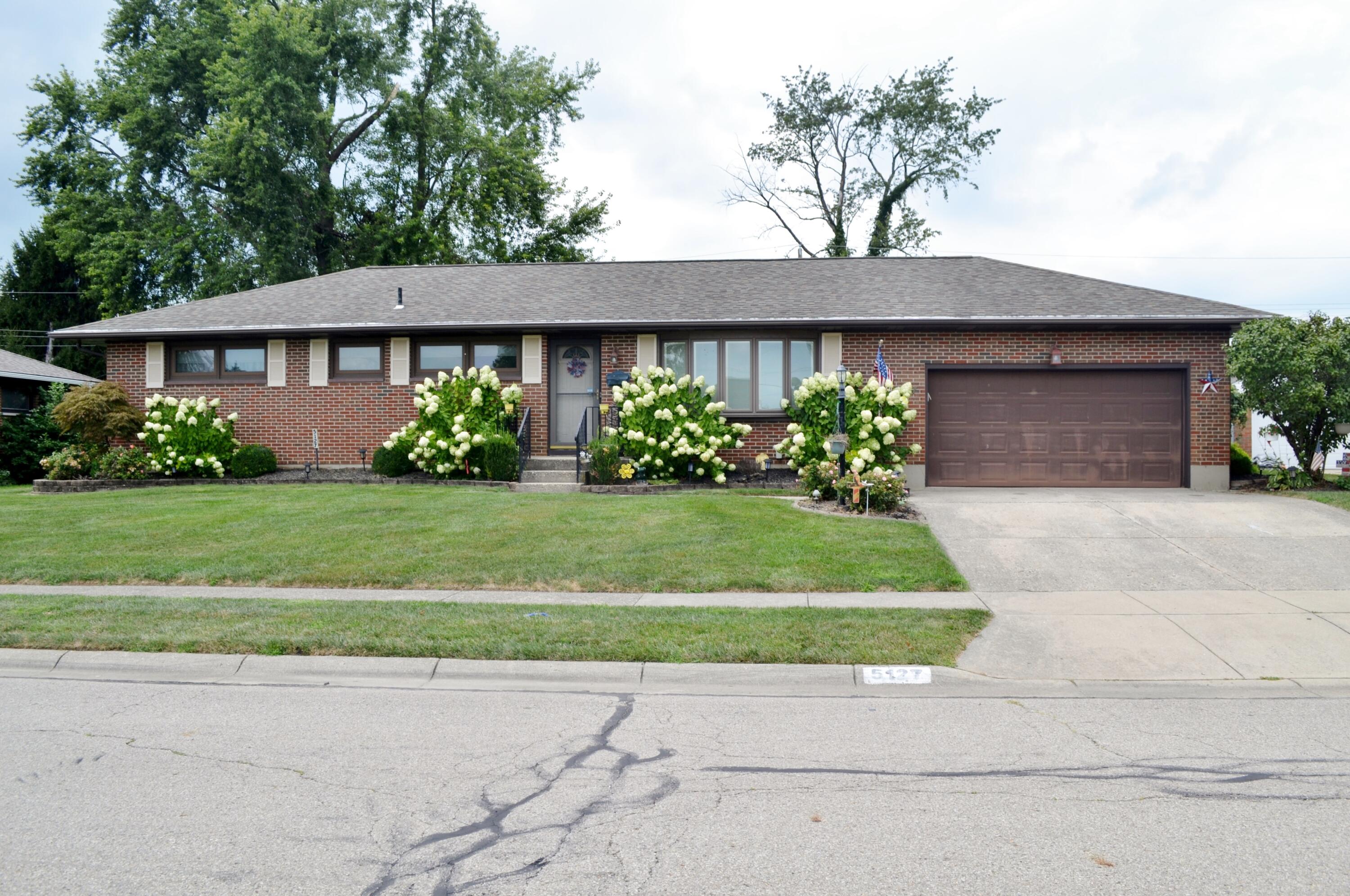 5127 Stoneridge Drive, Springfield, Ohio 45503