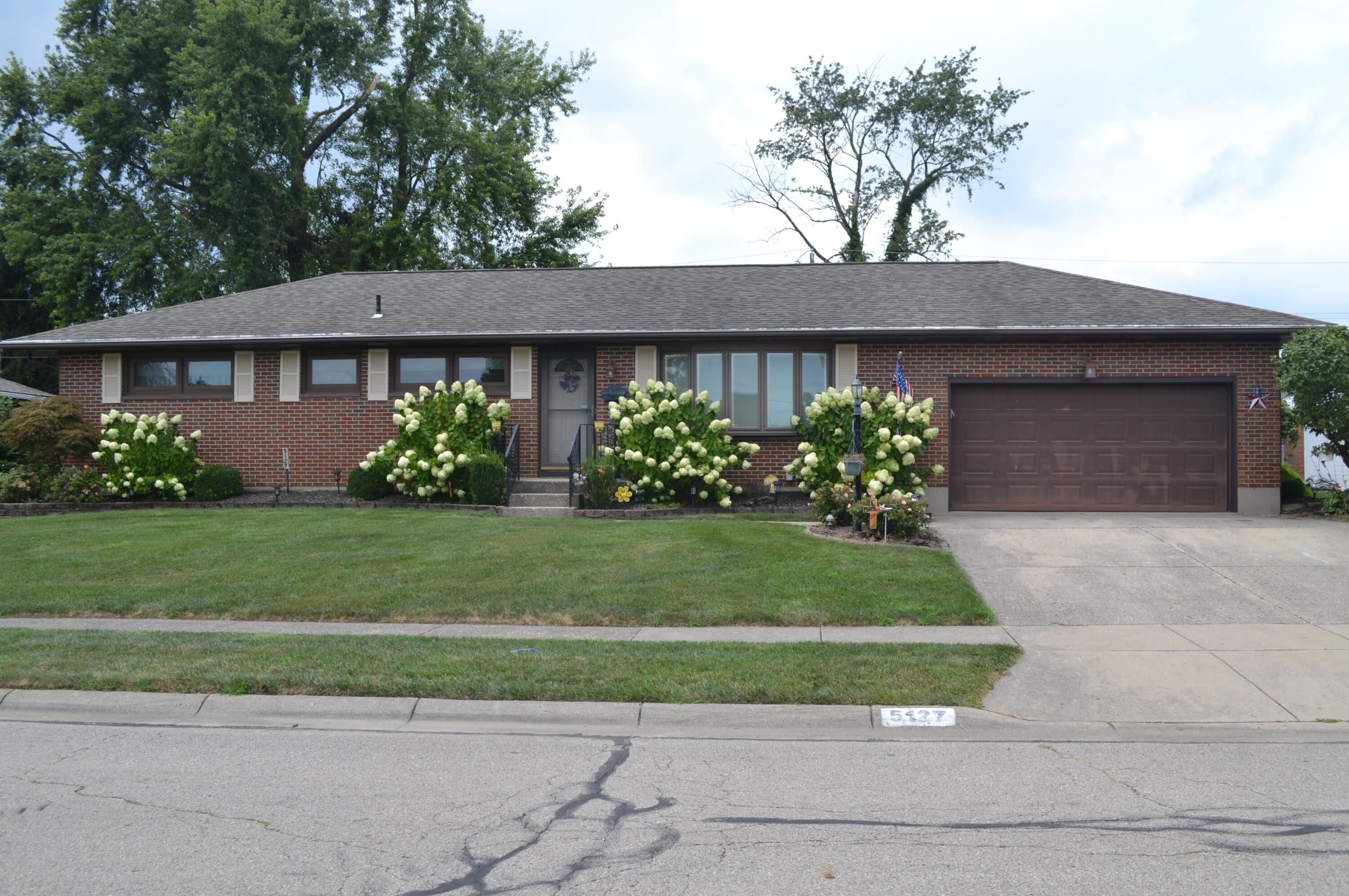 5127 Stoneridge Drive, Springfield, Ohio 45503