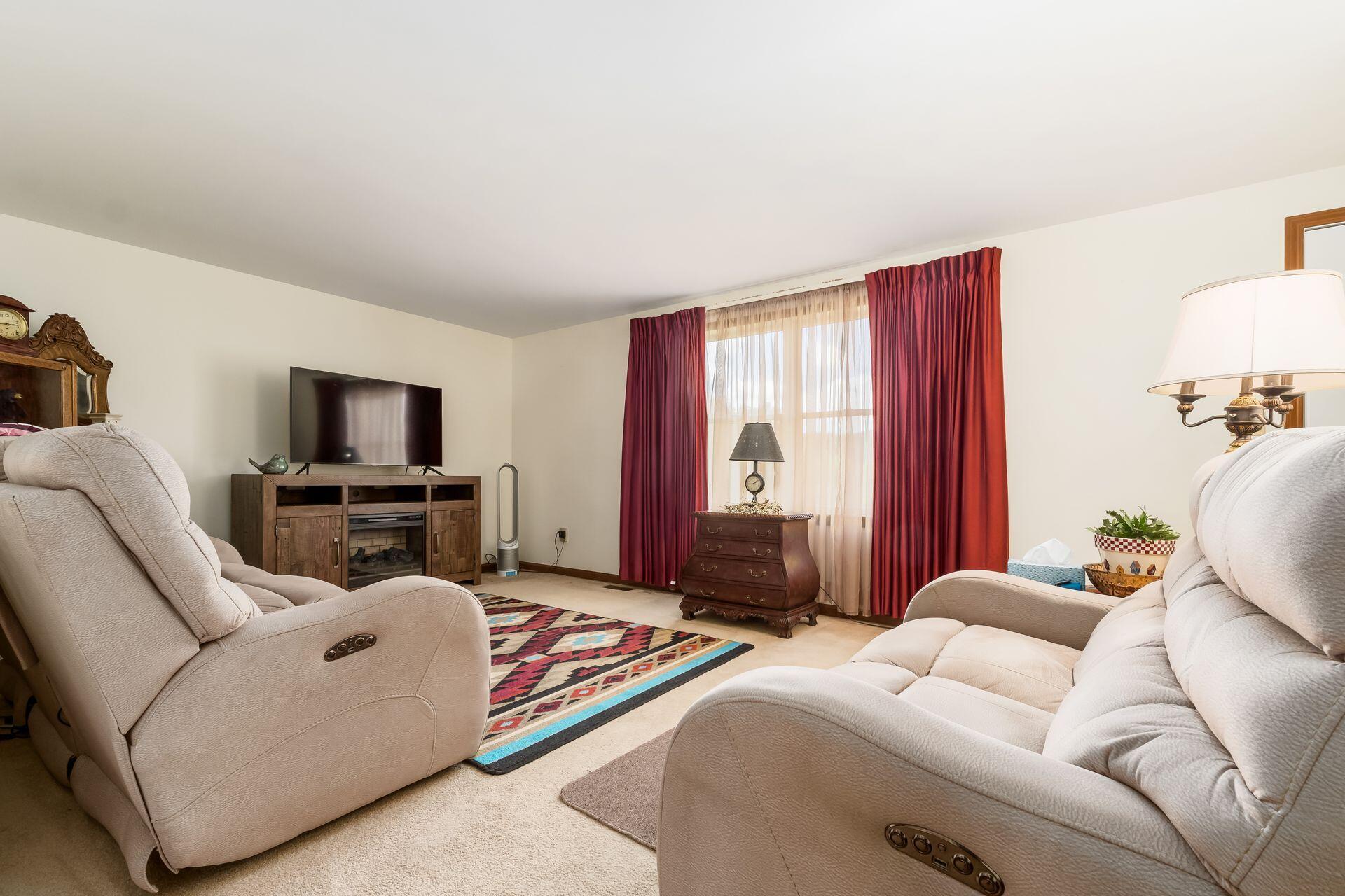 43208 Ohio 160, Wilkesville, Ohio 45695