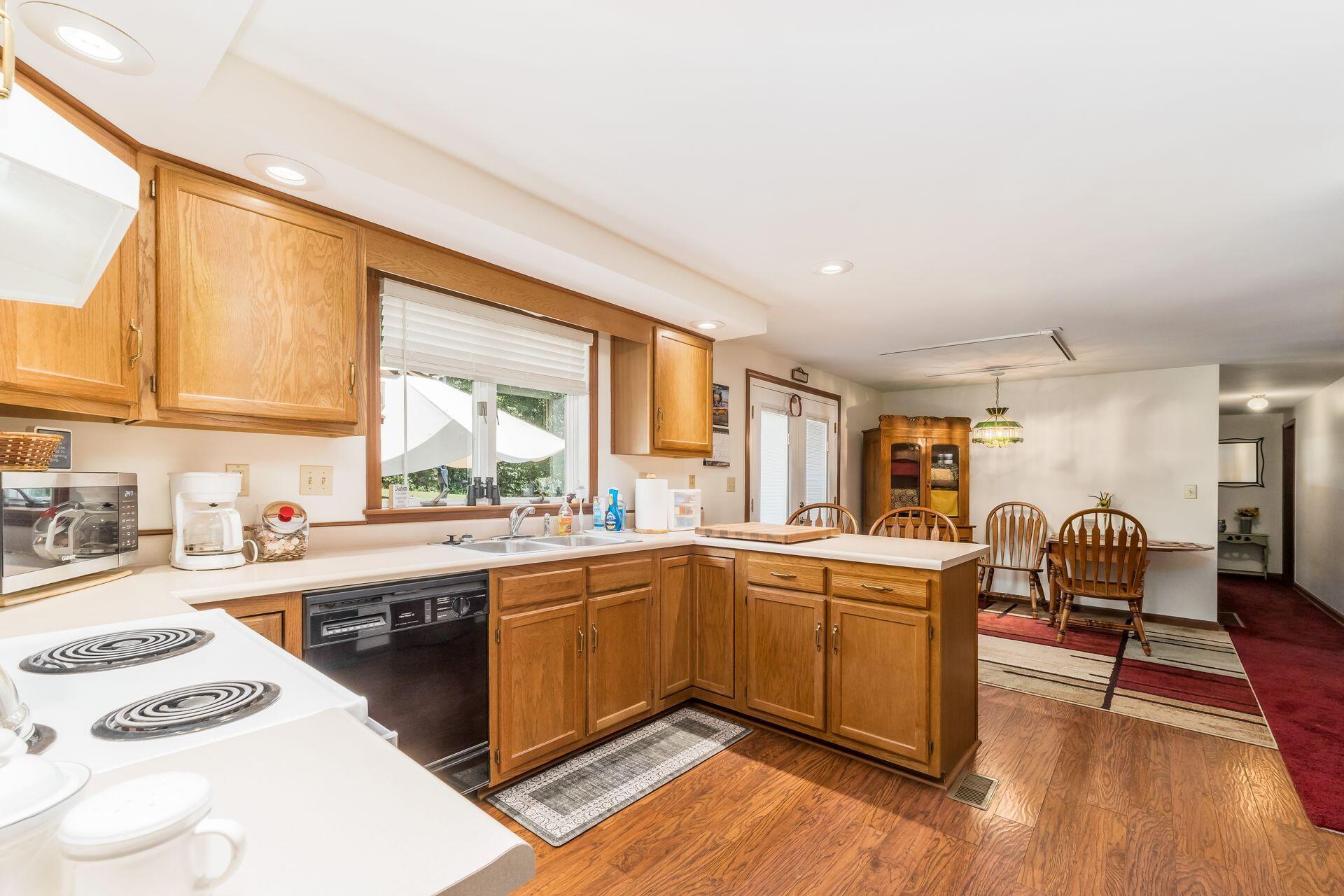 43208 Ohio 160, Wilkesville, Ohio 45695