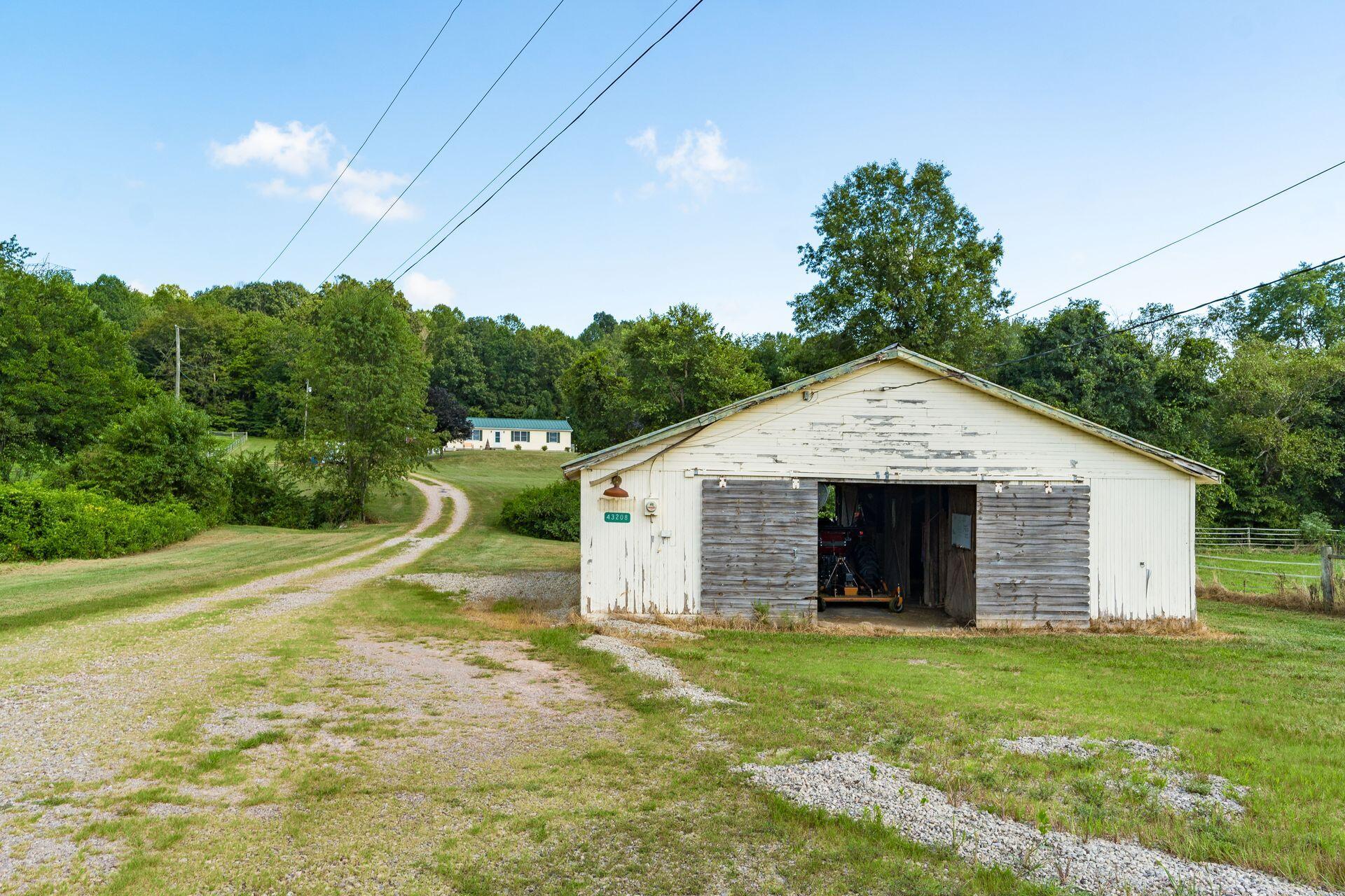 43208 Ohio 160, Wilkesville, Ohio 45695