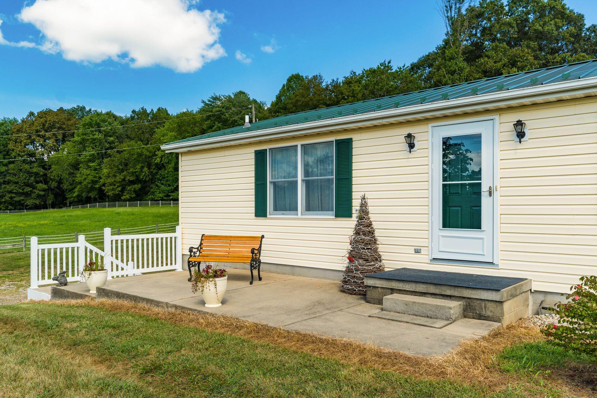 43208 Ohio 160, Wilkesville, Ohio 45695