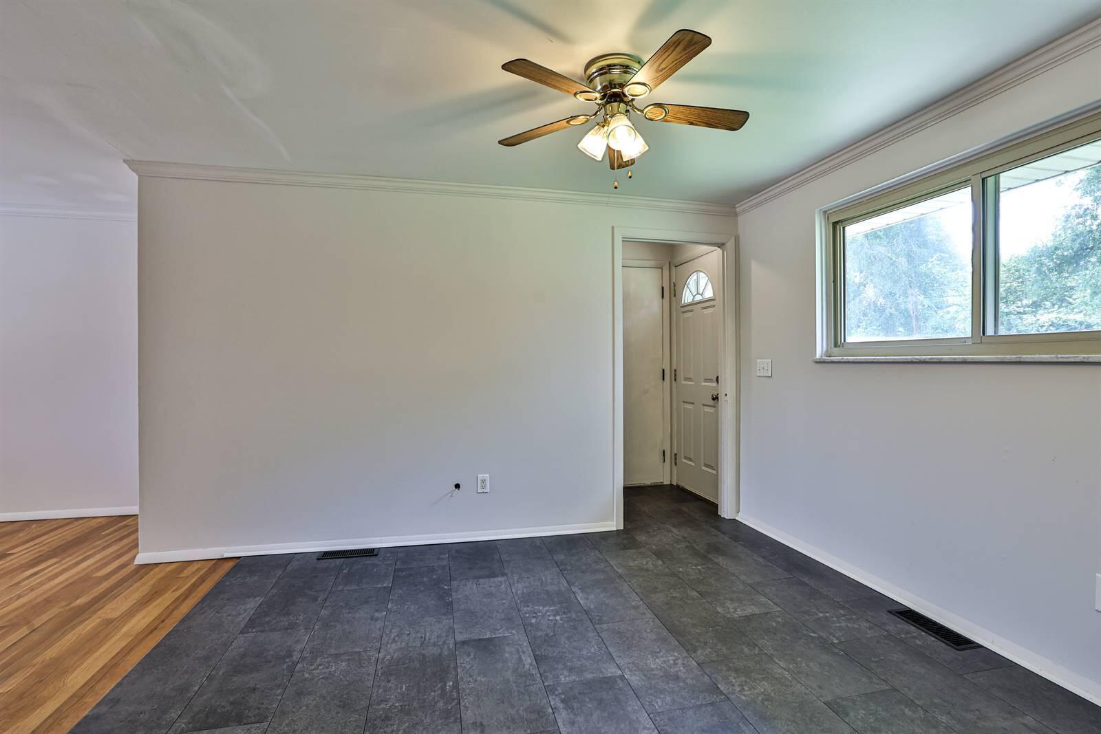 1072 Pool Avenue, Vandalia, Ohio 45377