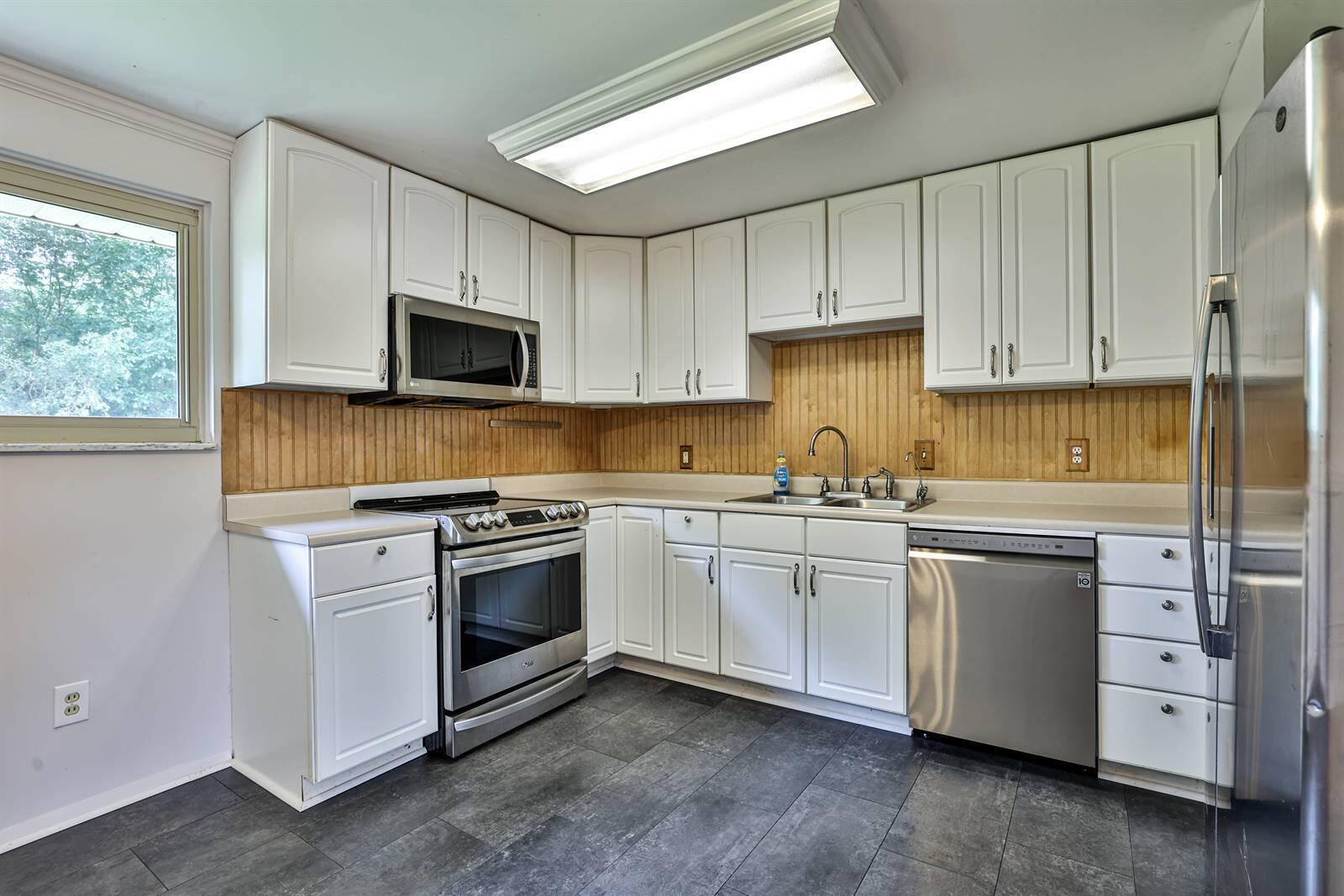 1072 Pool Avenue, Vandalia, Ohio 45377