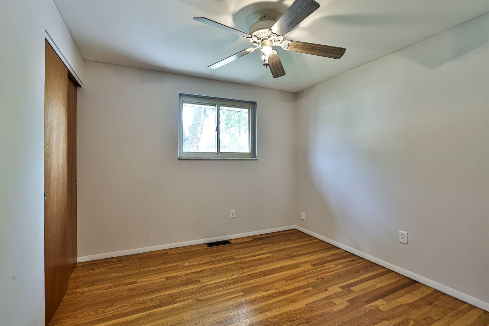 1072 Pool Avenue, Vandalia, Ohio 45377