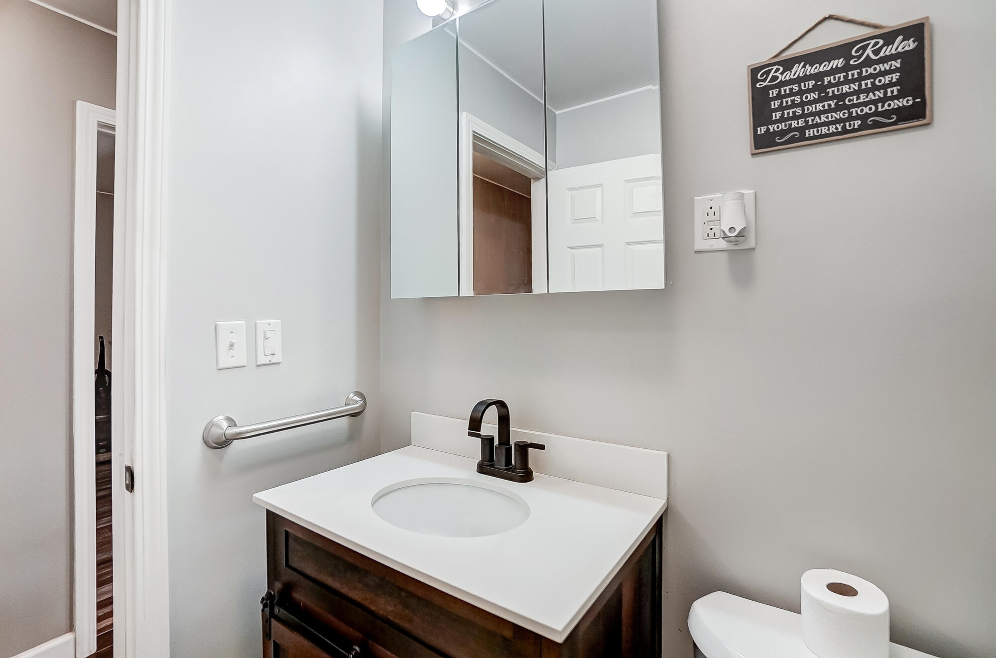 17946 National Road, Wapakoneta, Ohio 45895