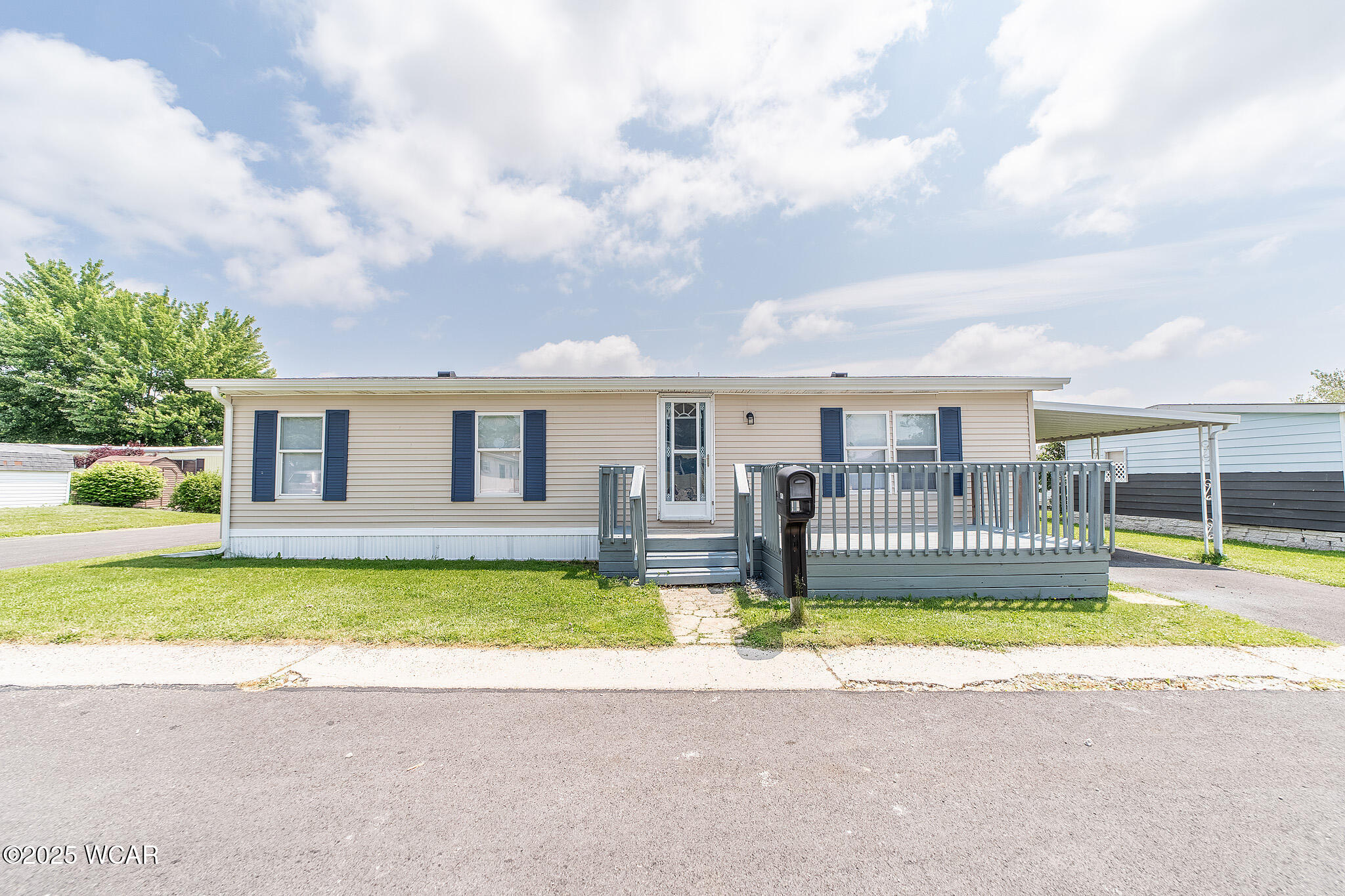 1303 Chateau Circle, Findlay, Ohio