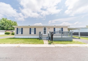 1303 Chateau Circle, Findlay, Ohio, 3 Bedrooms Bedrooms, ,2 BathroomsBathrooms,Residential,For Sale,Chateau,307349