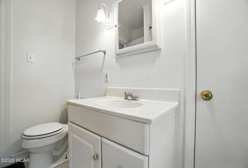 1110 Baxter Street, Lima, Ohio, 3 Bedrooms Bedrooms, ,1 BathroomBathrooms,Residential,For Sale,Baxter,308033