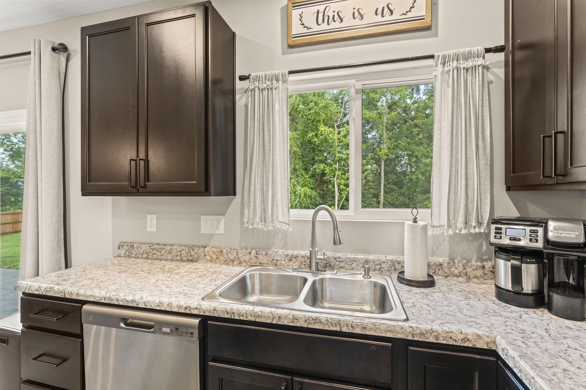 751 Hunters Run Drive, Brookville, Ohio 45309