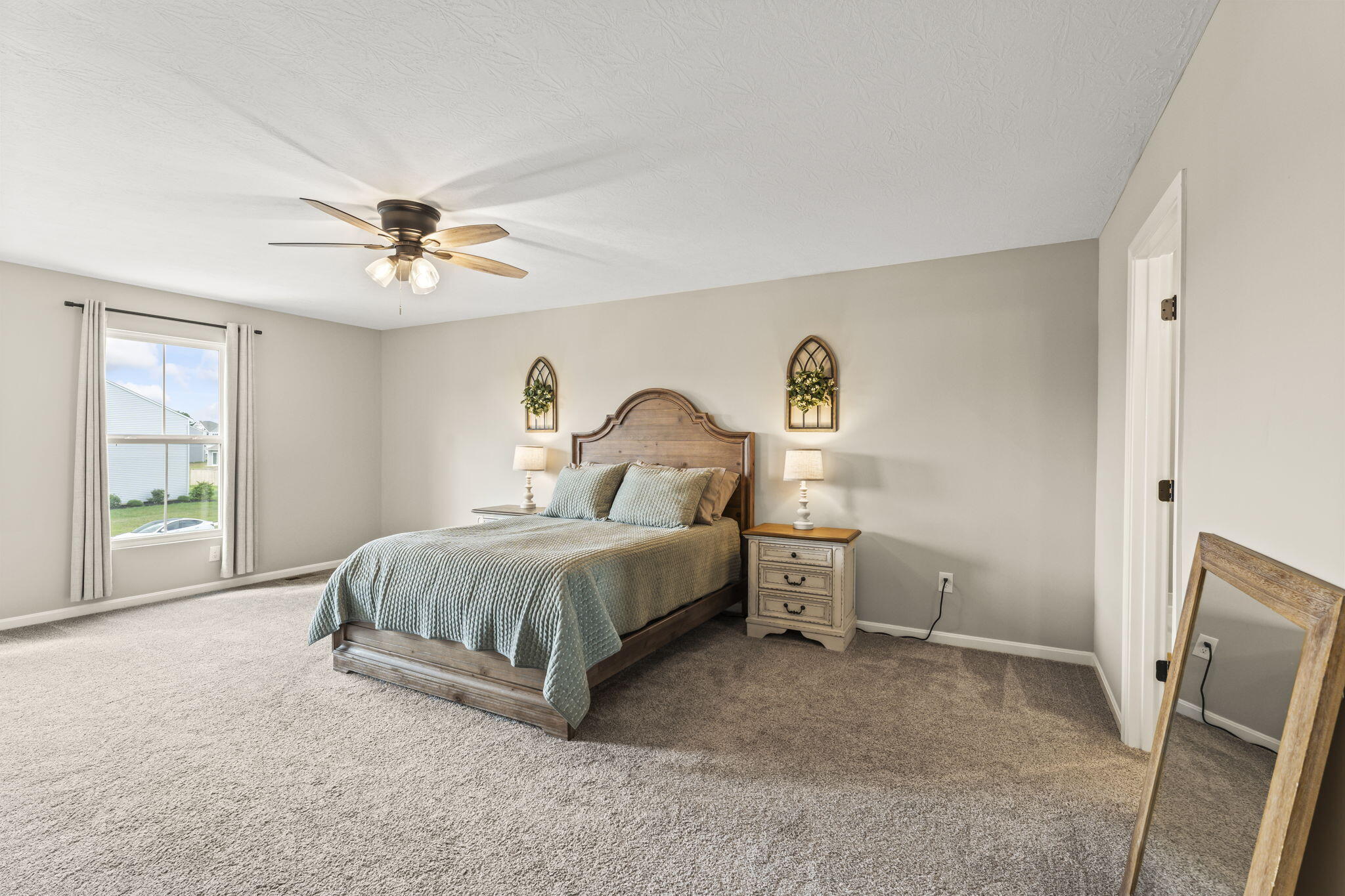 751 Hunters Run Drive, Brookville, Ohio 45309