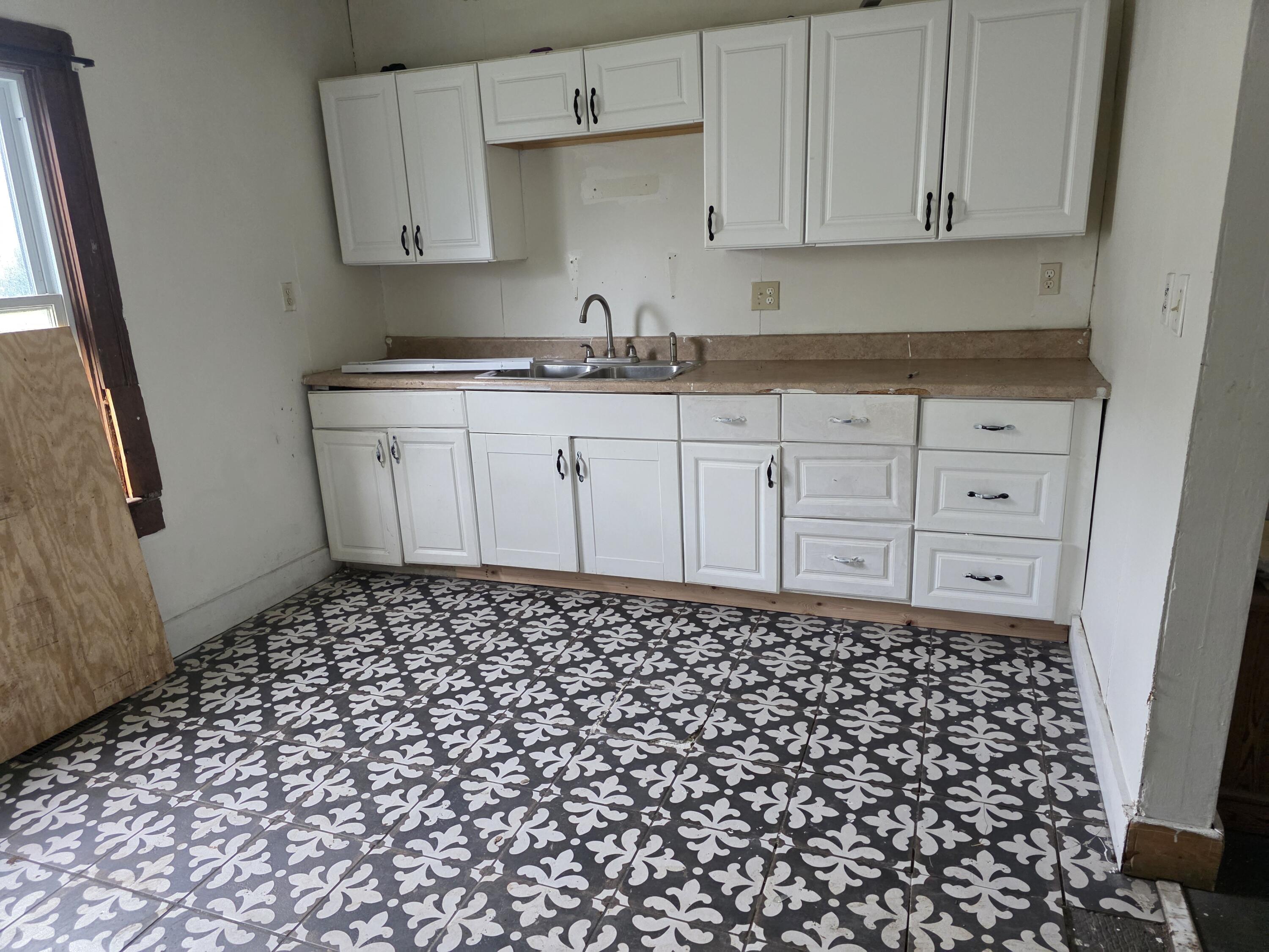 1624 Highland Avenue, Springfield, Ohio 45503