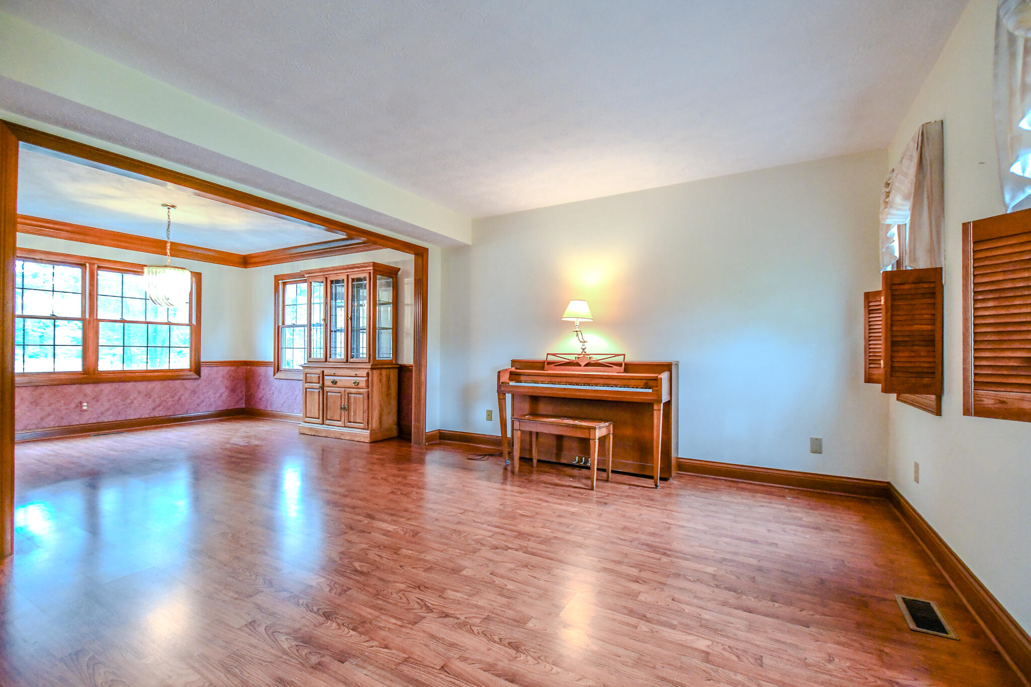 6439 Greenridge Avenue, New Carlisle, Ohio 45344