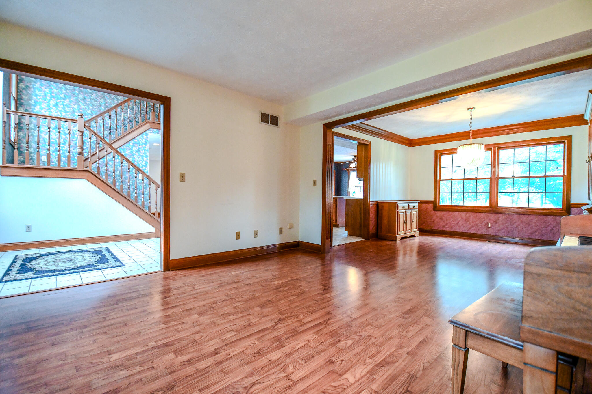 6439 Greenridge Avenue, New Carlisle, Ohio 45344