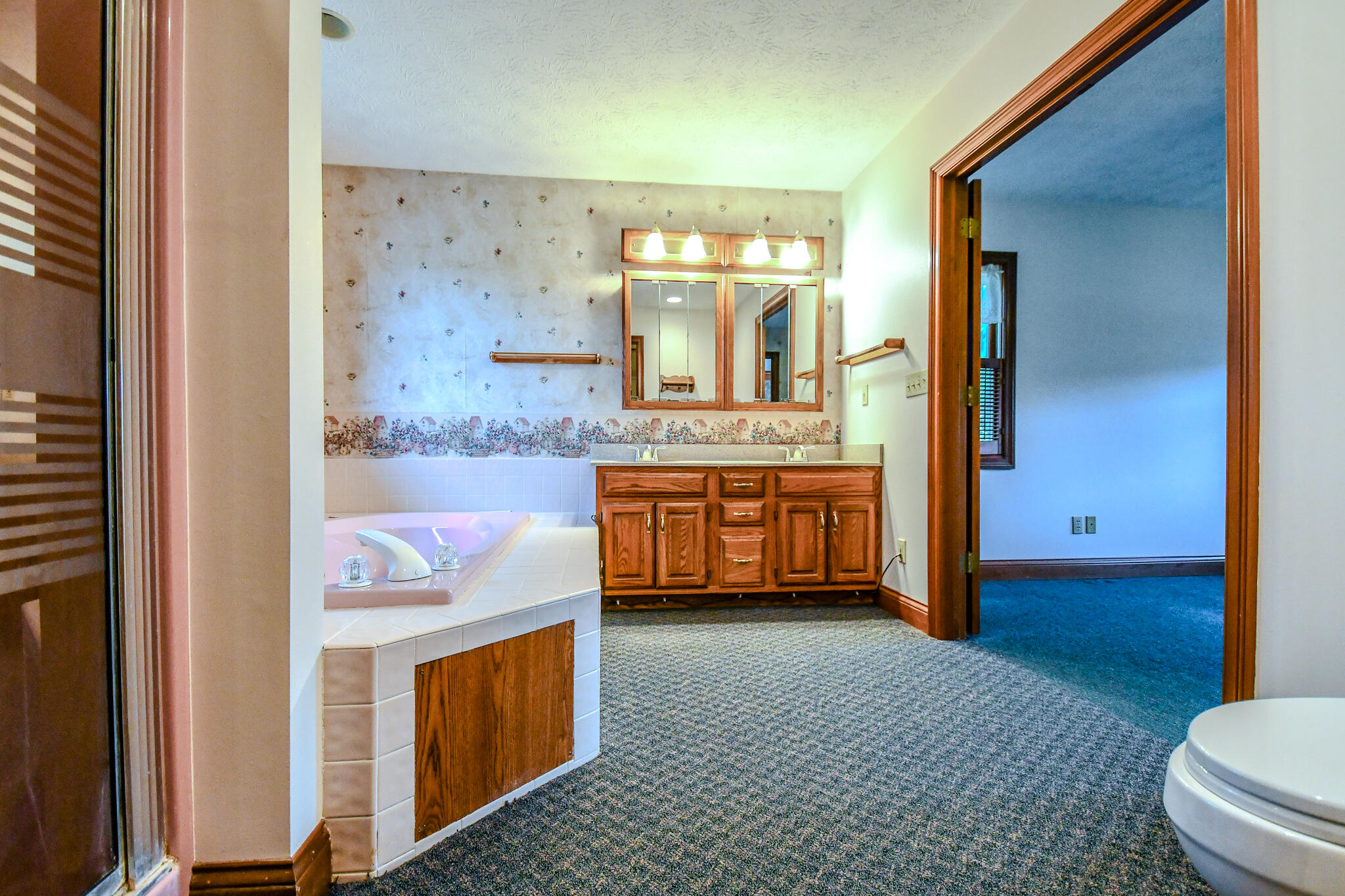6439 Greenridge Avenue, New Carlisle, Ohio 45344