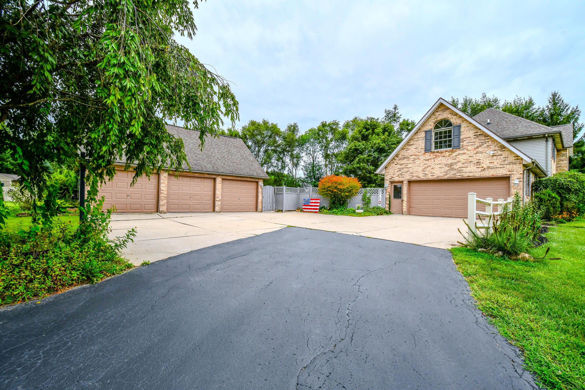 6439 Greenridge Avenue, New Carlisle, Ohio 45344