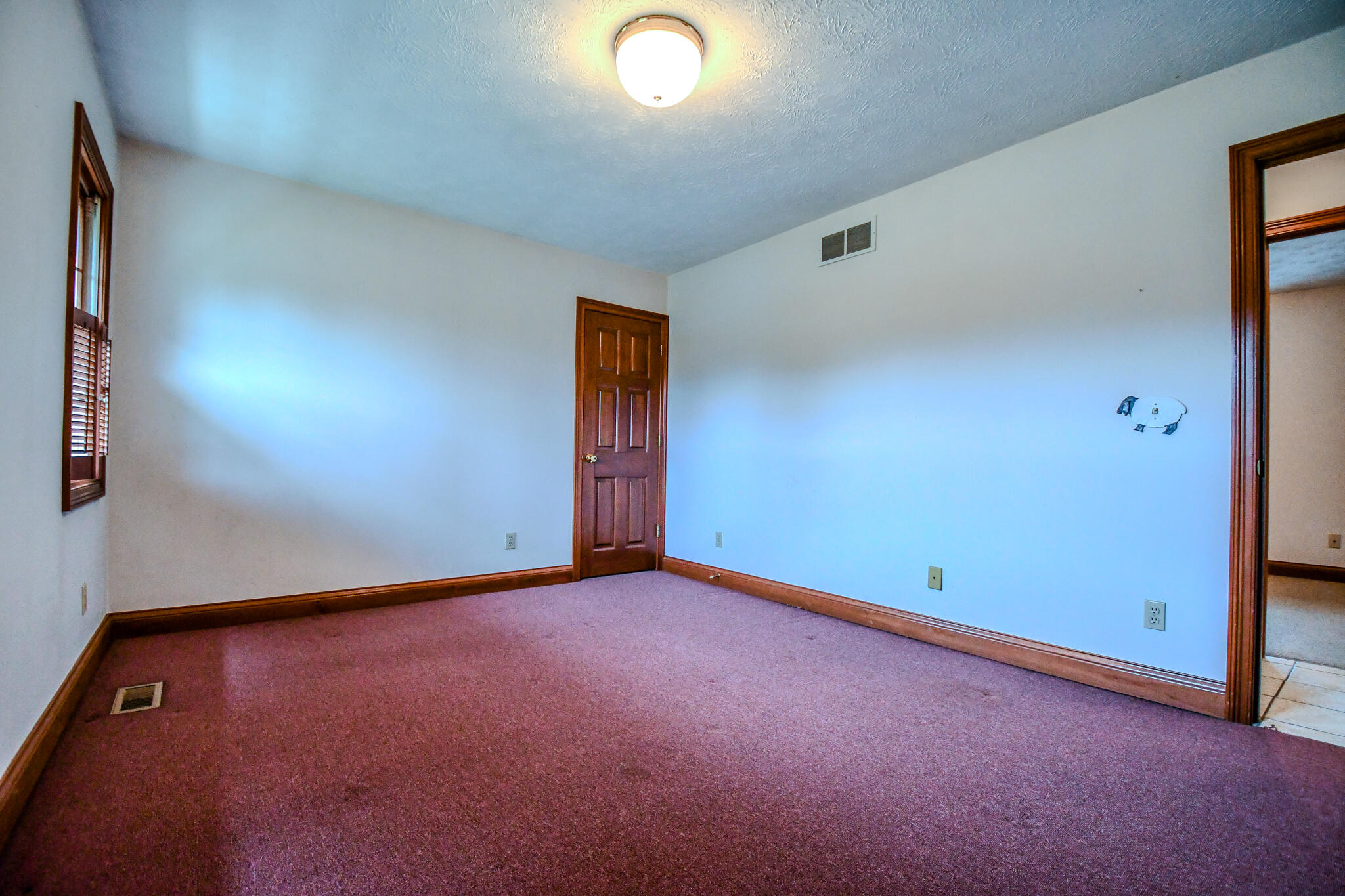 6439 Greenridge Avenue, New Carlisle, Ohio 45344