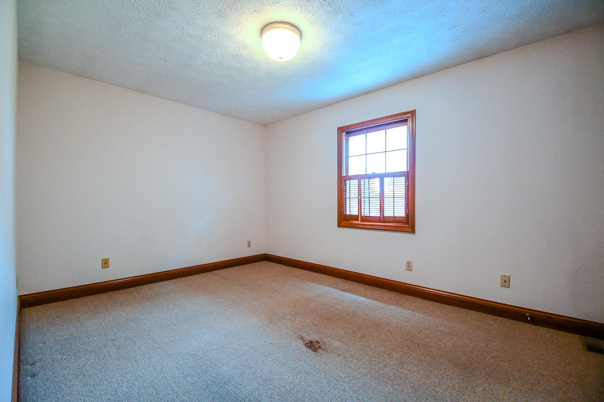 6439 Greenridge Avenue, New Carlisle, Ohio 45344