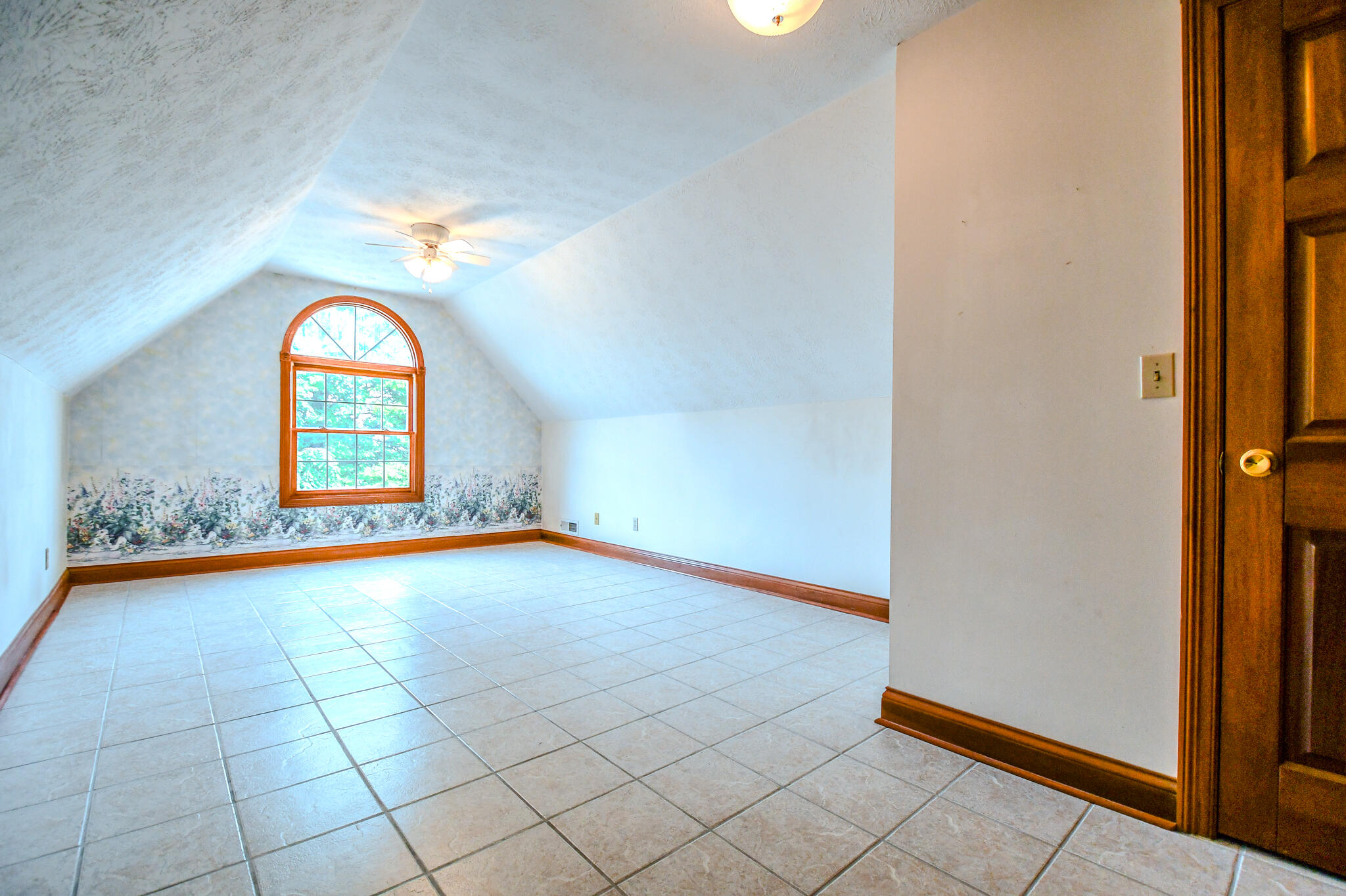 6439 Greenridge Avenue, New Carlisle, Ohio 45344
