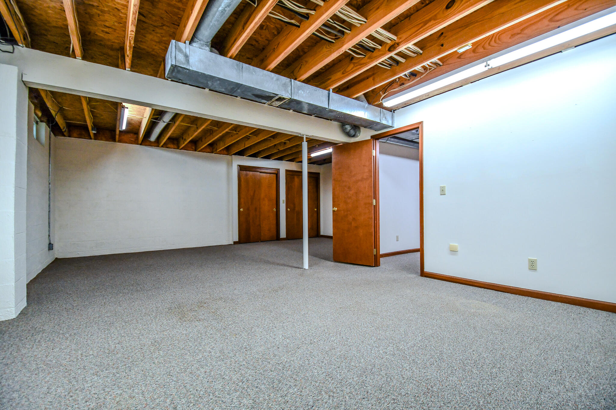 6439 Greenridge Avenue, New Carlisle, Ohio 45344