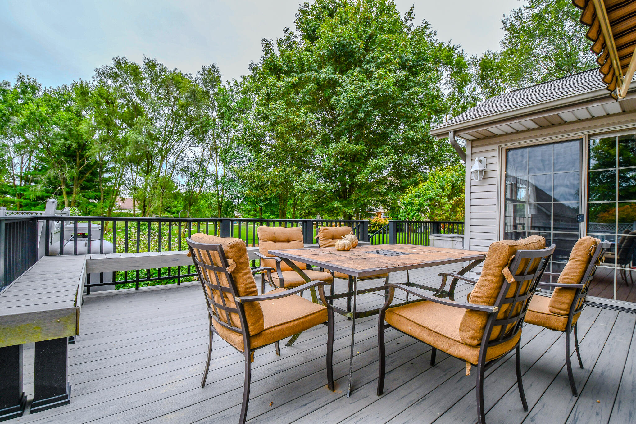 6439 Greenridge Avenue, New Carlisle, Ohio 45344