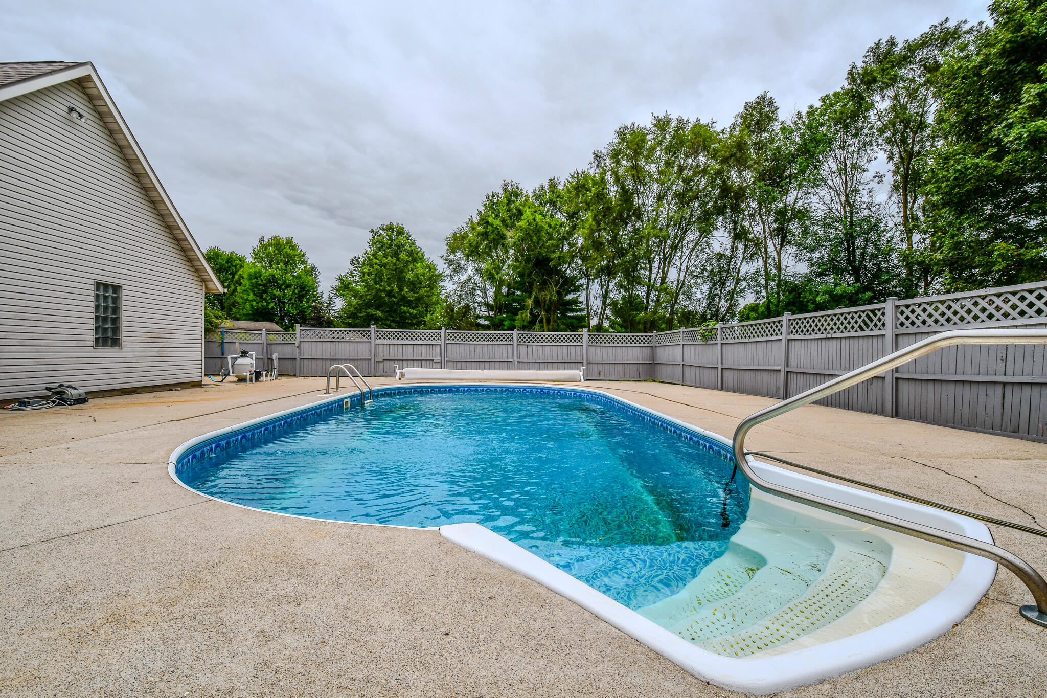 6439 Greenridge Avenue, New Carlisle, Ohio 45344