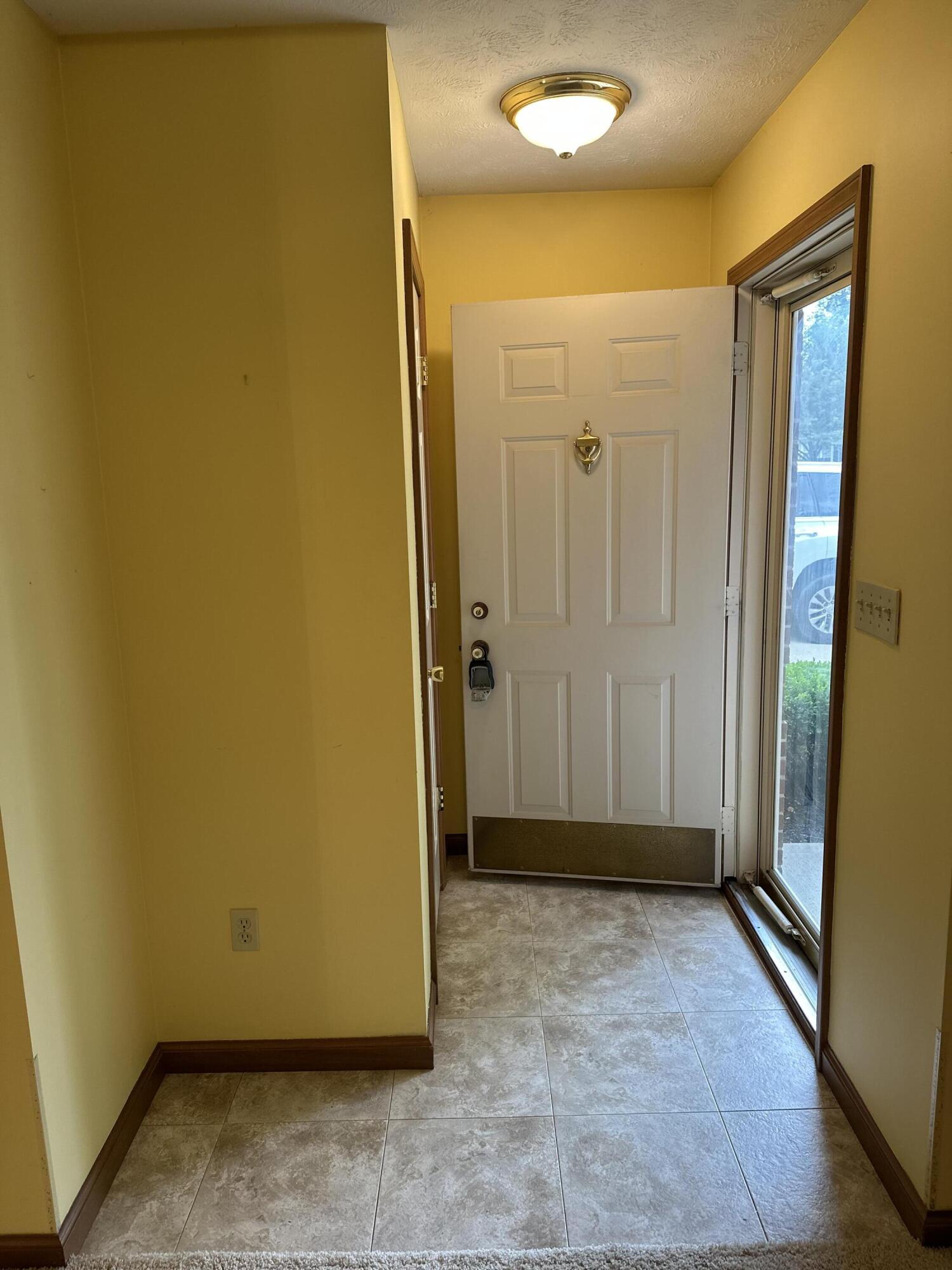 814 Brendle Trace, Springfield, Ohio 45503
