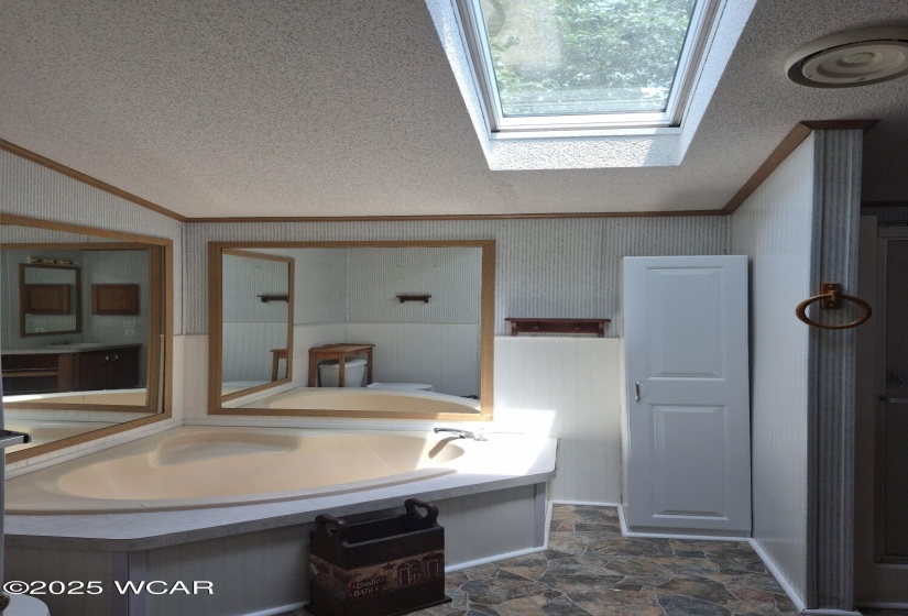 210 Pinewood Circle Circle, Lima, Ohio, 2 Bedrooms Bedrooms, ,1 BathroomBathrooms,Residential,For Sale,Pinewood Circle,307620