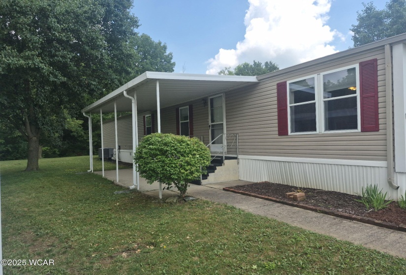 210 Pinewood Circle Circle, Lima, Ohio, 2 Bedrooms Bedrooms, ,1 BathroomBathrooms,Residential,For Sale,Pinewood Circle,307620
