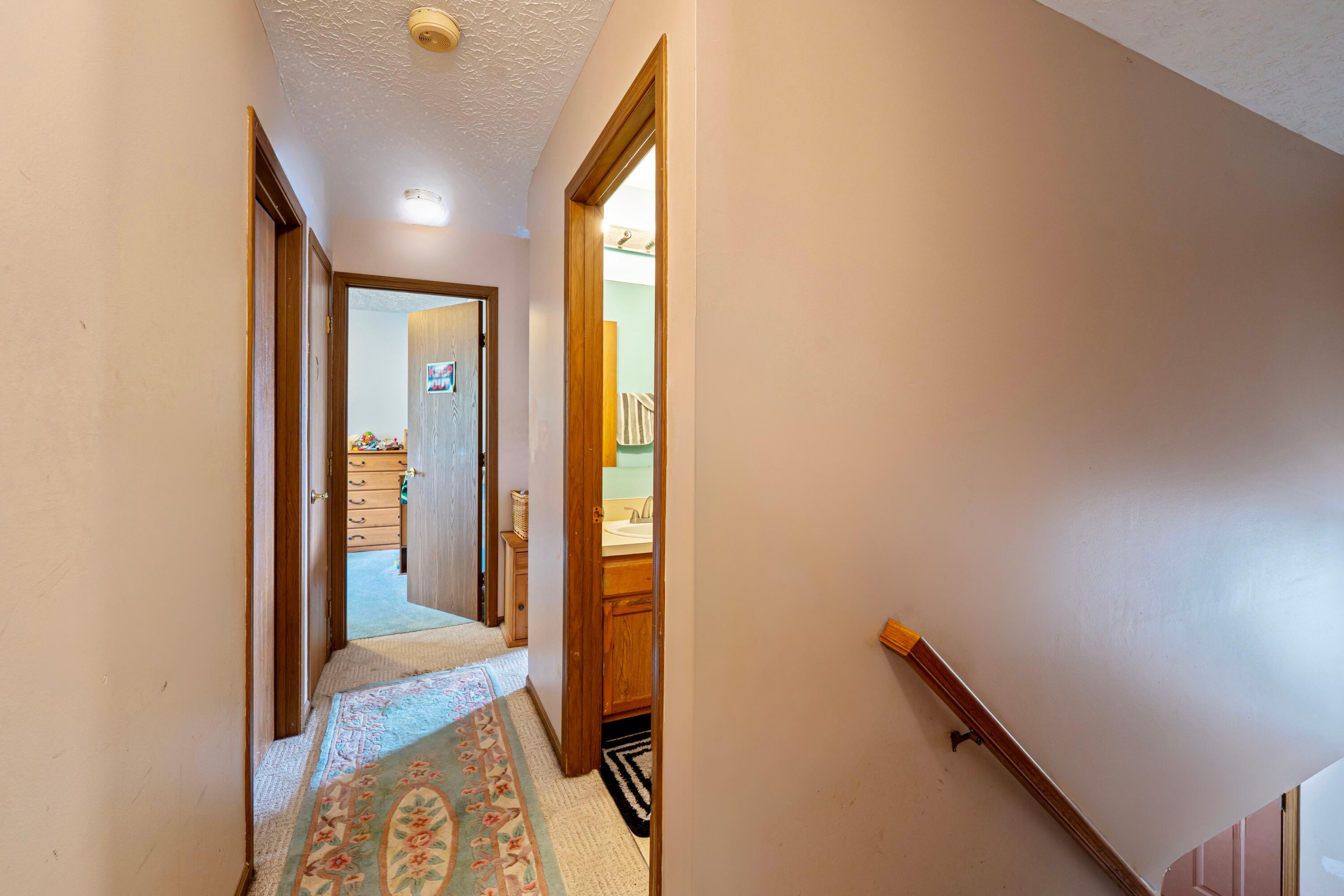 362 Hearthstone Drive, Delaware, Ohio 43015