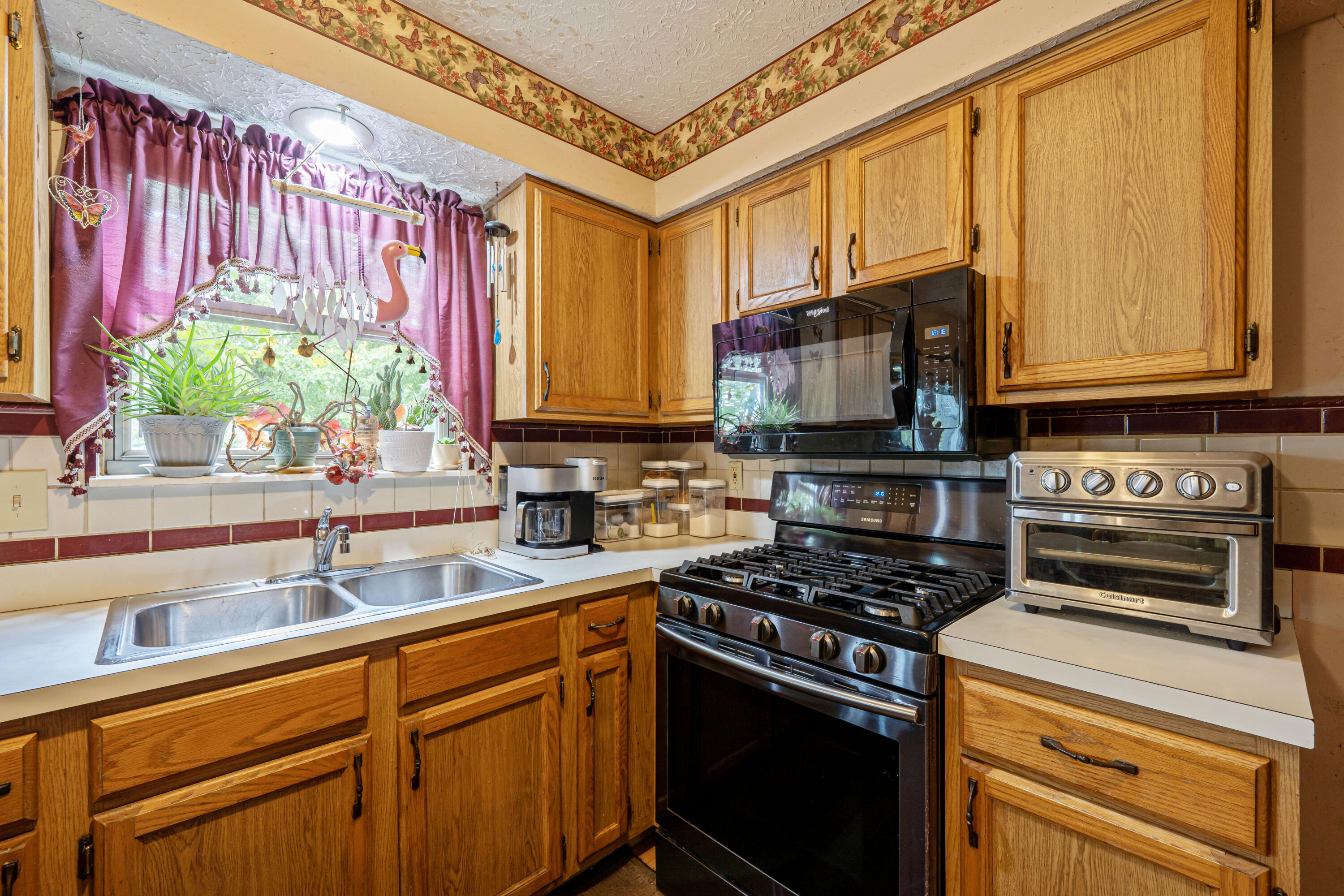 362 Hearthstone Drive, Delaware, Ohio 43015