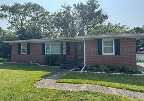 801 Bird Road, Springfield, Ohio 45505, 3 Bedrooms Bedrooms, ,1 BathroomBathrooms,Residential,For Sale,Bird,1040883