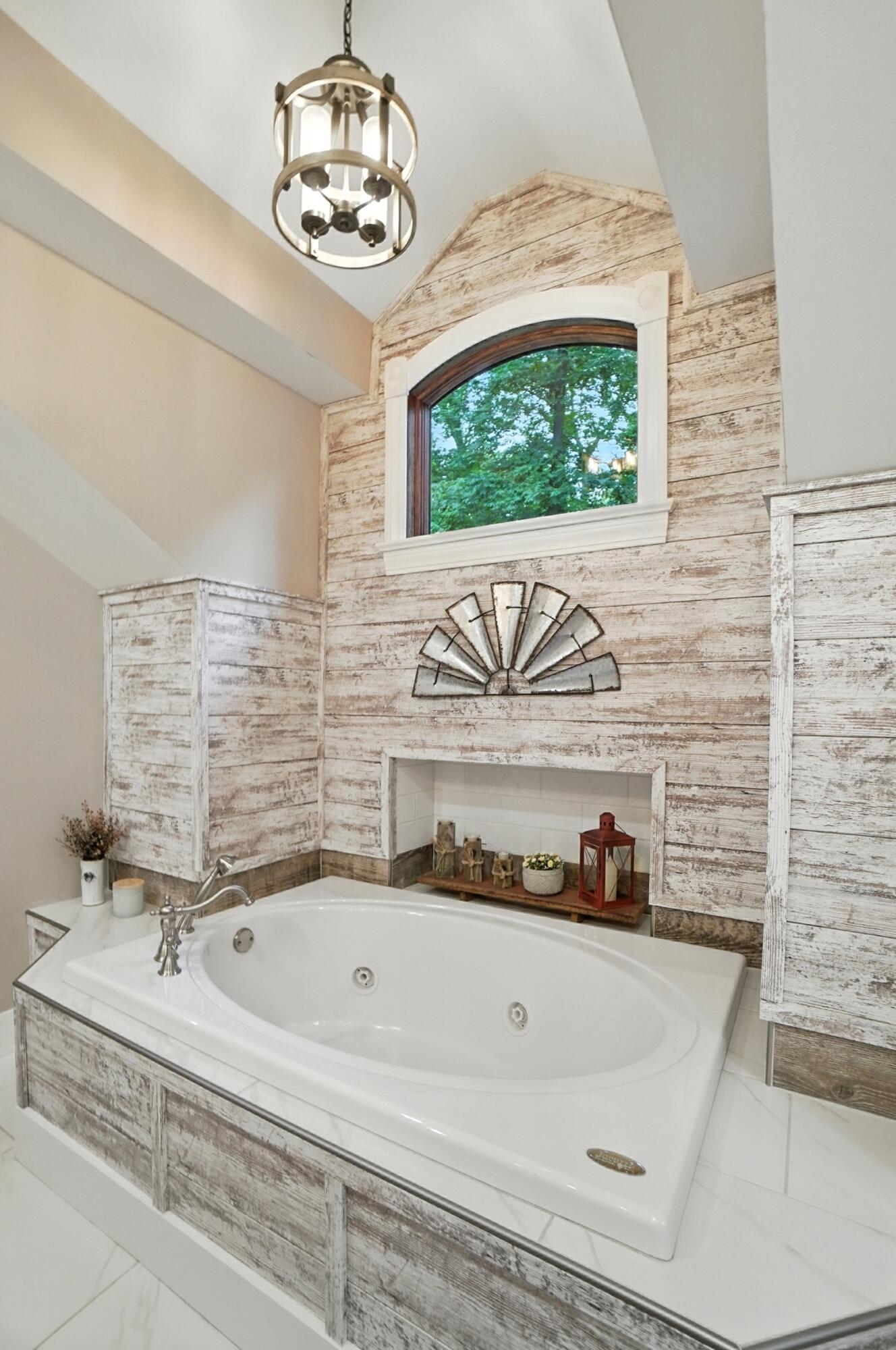 1101 Spruce Drive, Springfield, Ohio 45504