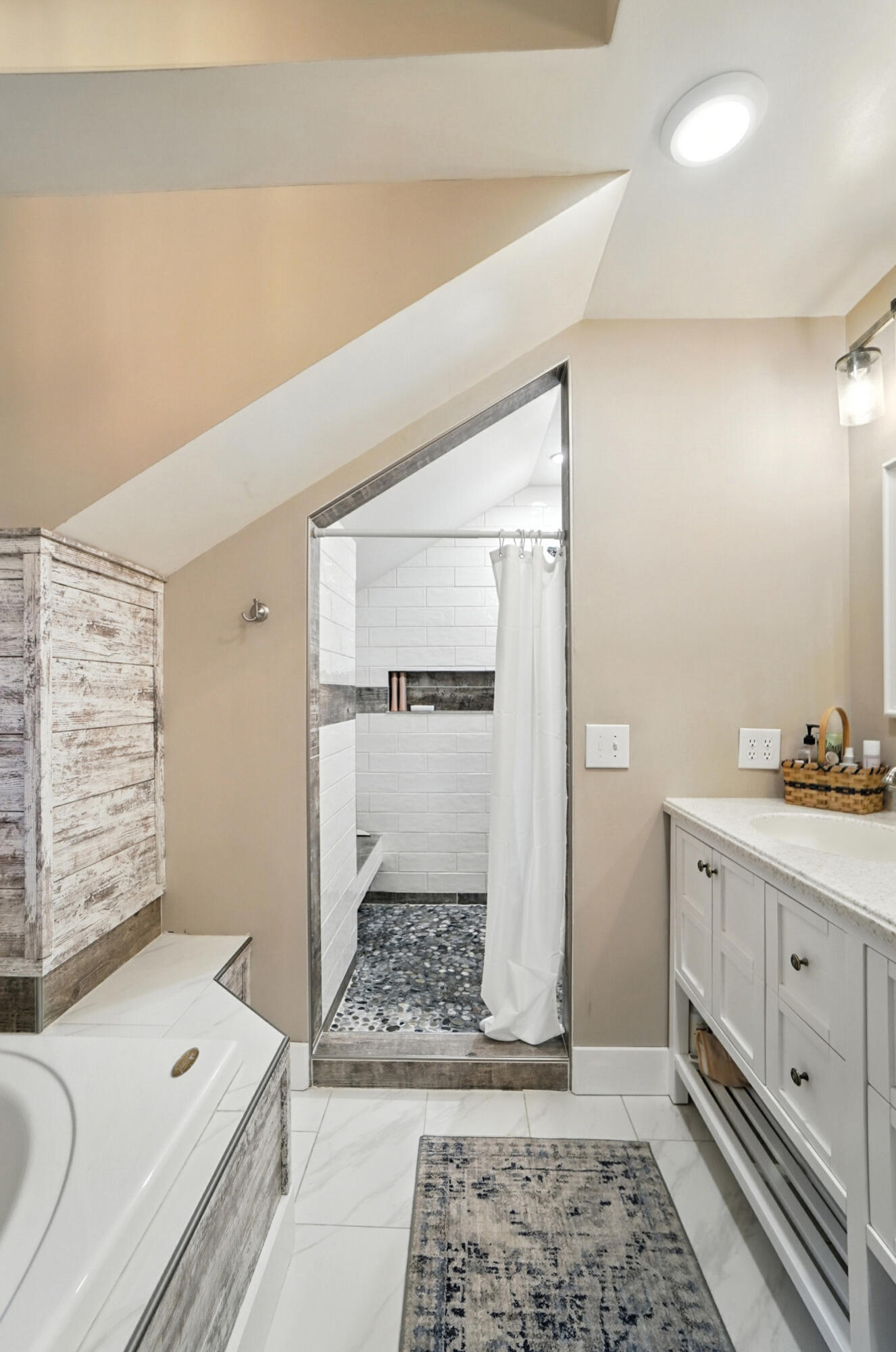 1101 Spruce Drive, Springfield, Ohio 45504