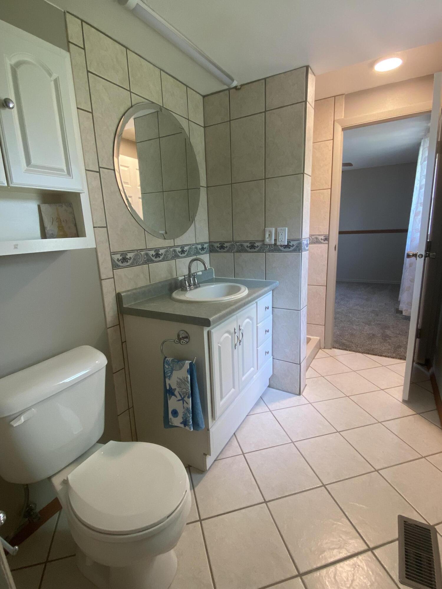5784 Pennywell Drive, Dayton, Ohio 45424