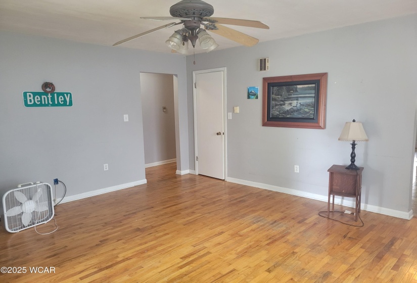 523 SIMON Street, Ada, Ohio, 3 Bedrooms Bedrooms, ,1 BathroomBathrooms,Residential,For Sale,SIMON,308039
